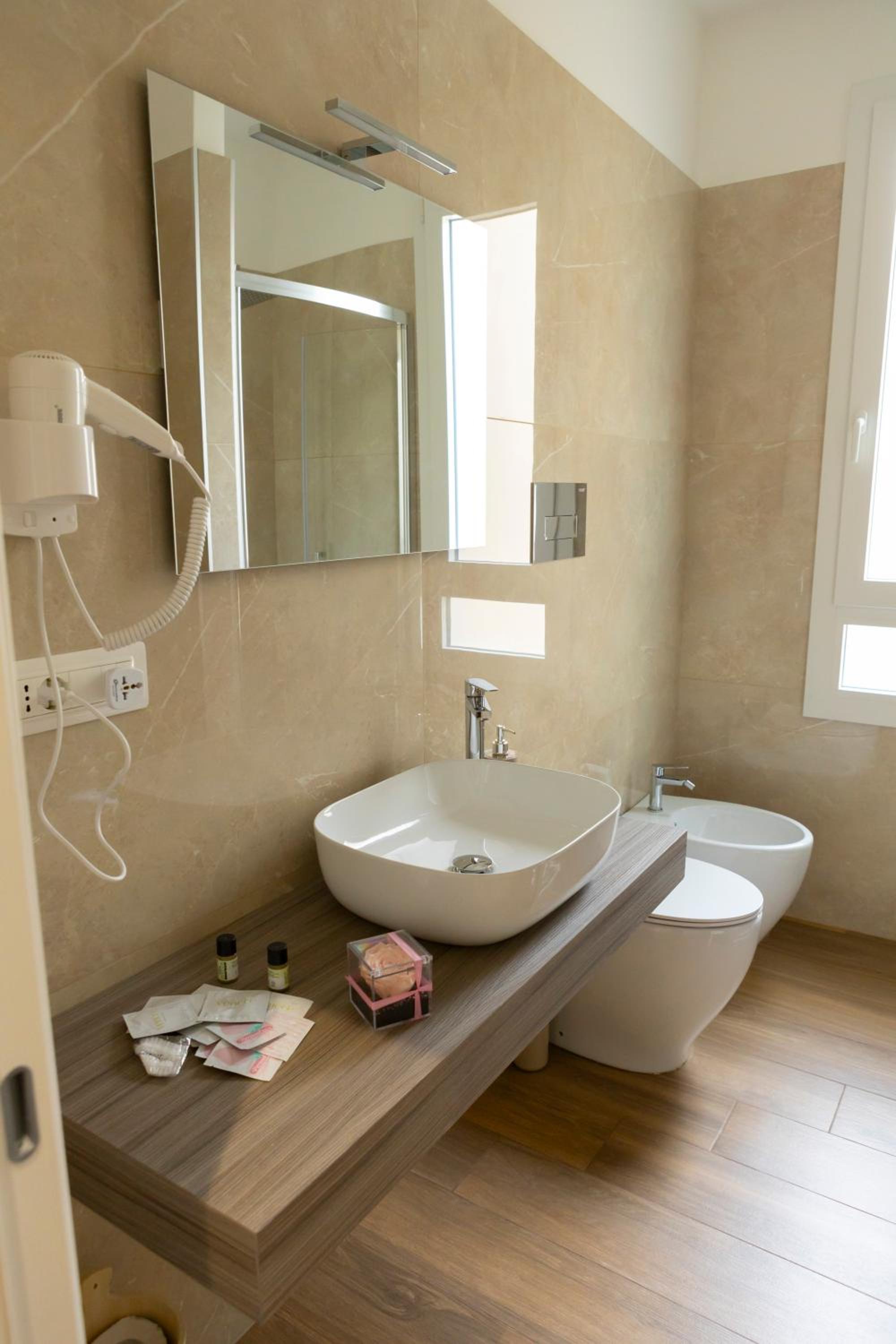Alleria Rooms