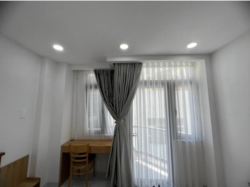 Hoang Hoa Tham Apartment view 3