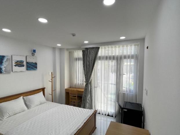 Hoang Hoa Tham Apartment view 2