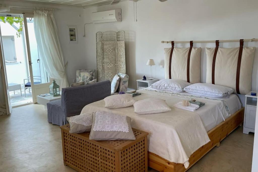 Cycladic Cottage