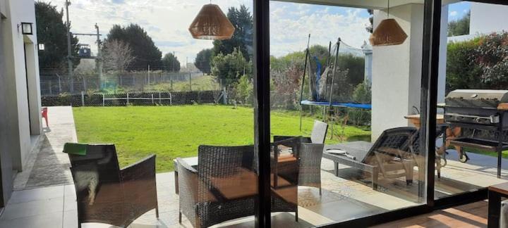 Casa en Barrio Privado con Pileta climatizada
