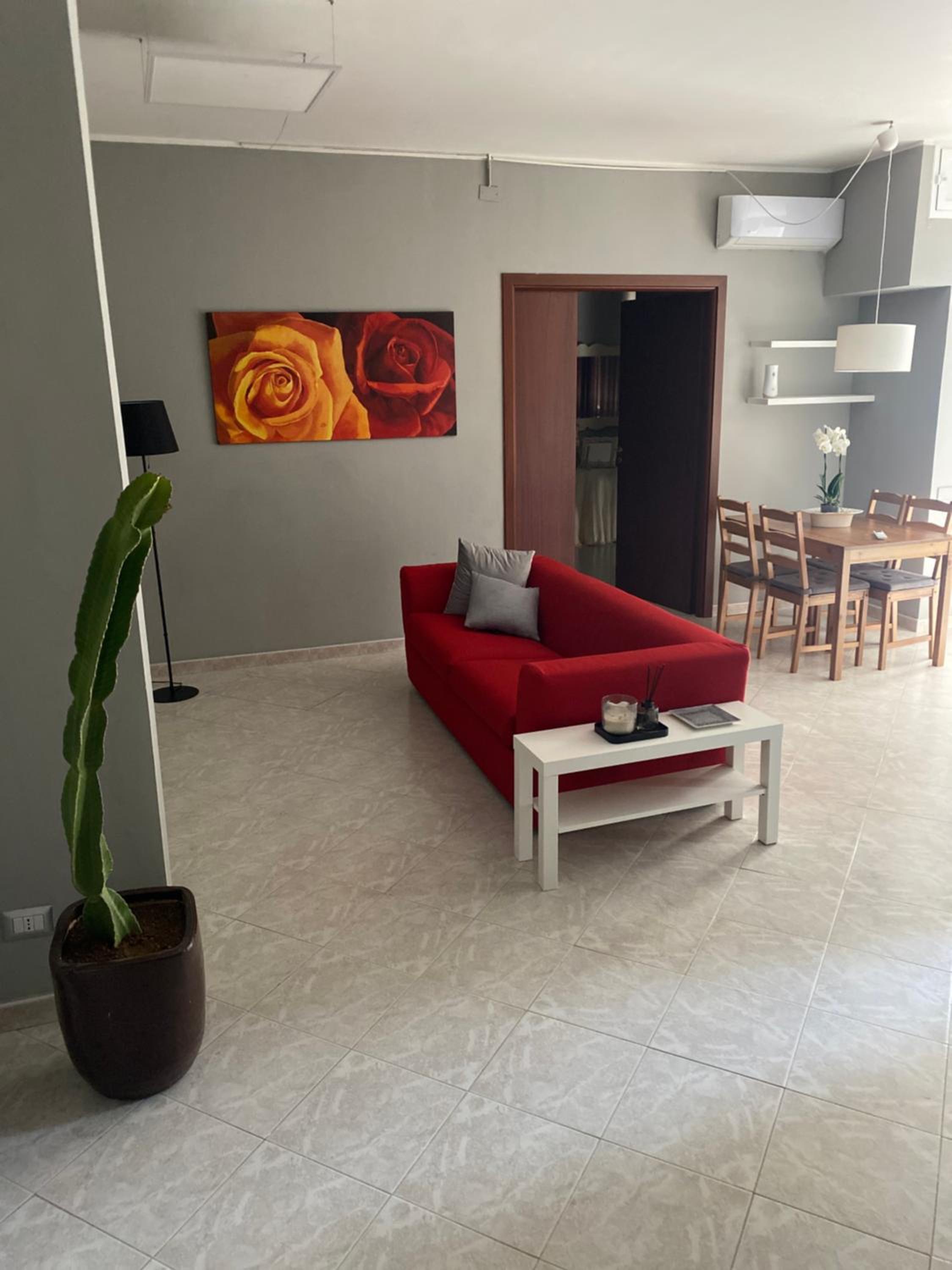 Giuse home