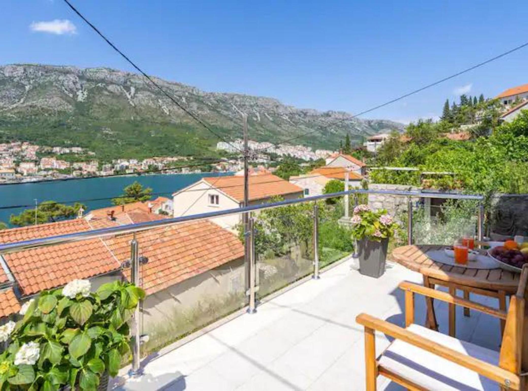 Apartment Tomic