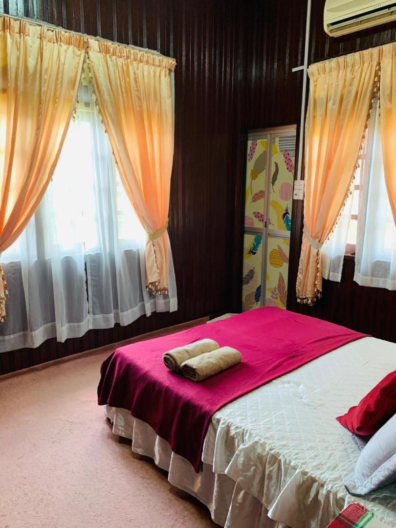 Nuruls Homestay photo 2