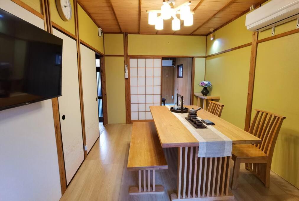 Detached house near JR & METRO Tennoji Station,
