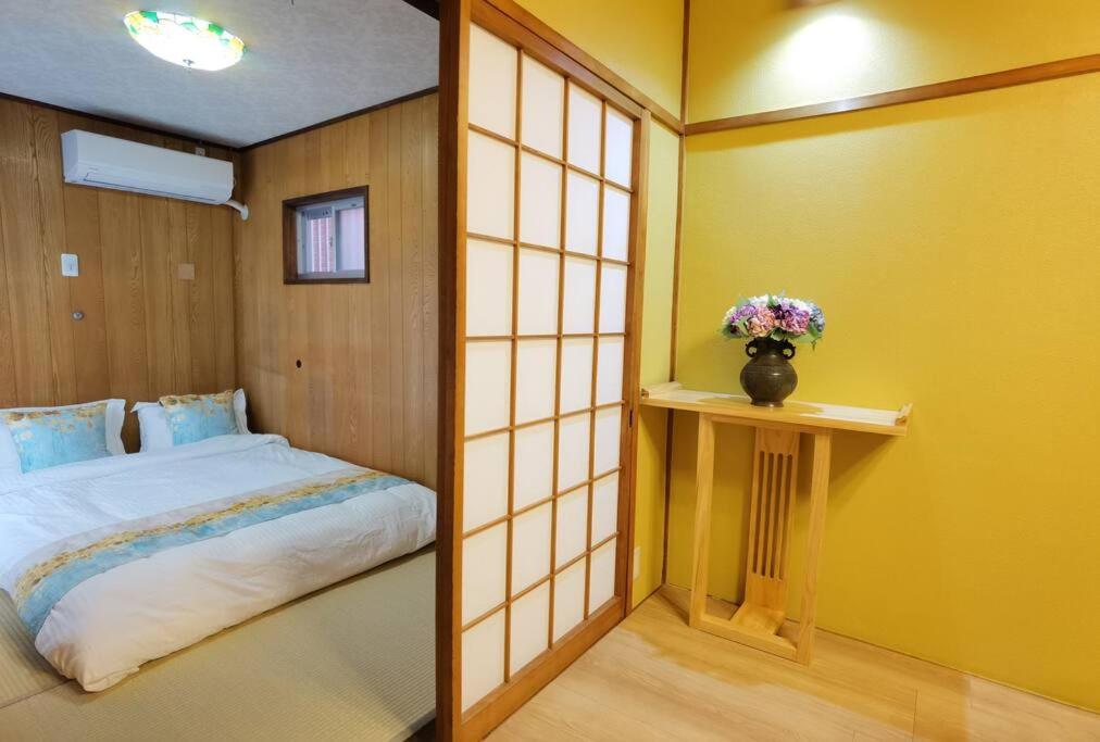 Detached house near JR & METRO Tennoji Station,