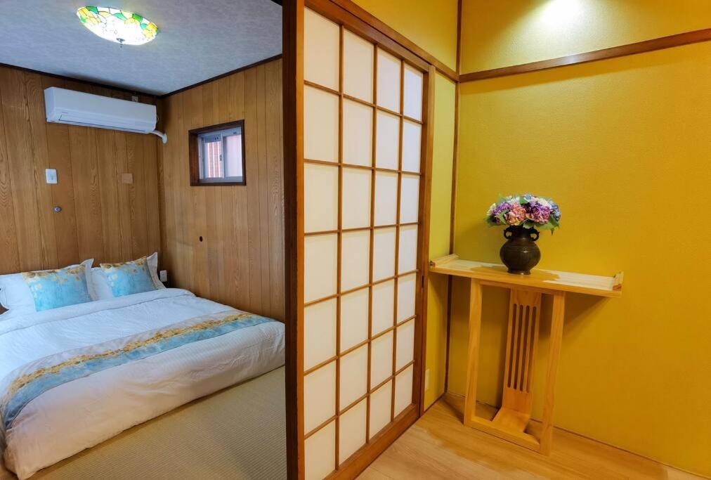 Detached house near JR & METRO Tennoji Station,