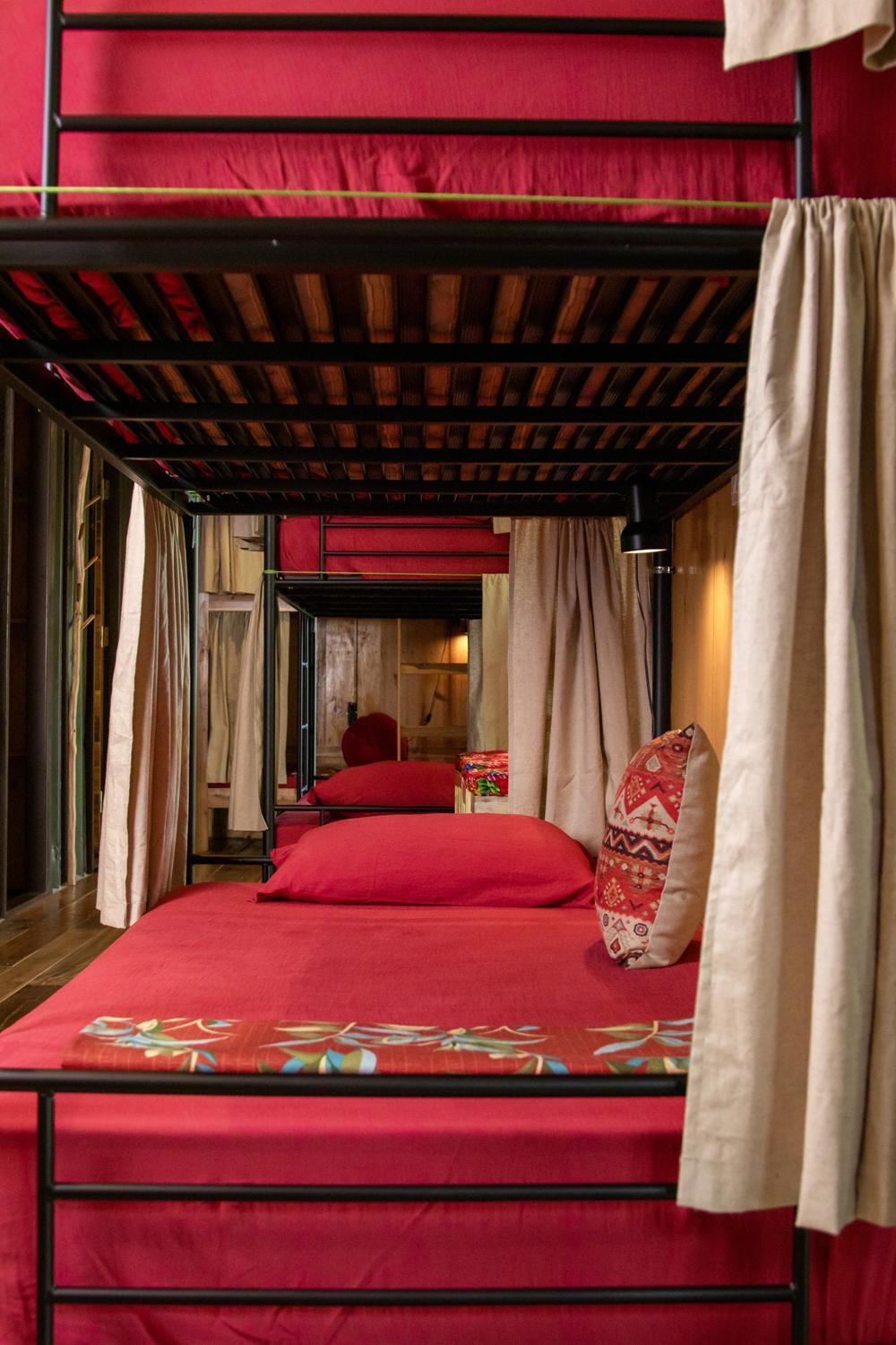 GISY Lake Hostel