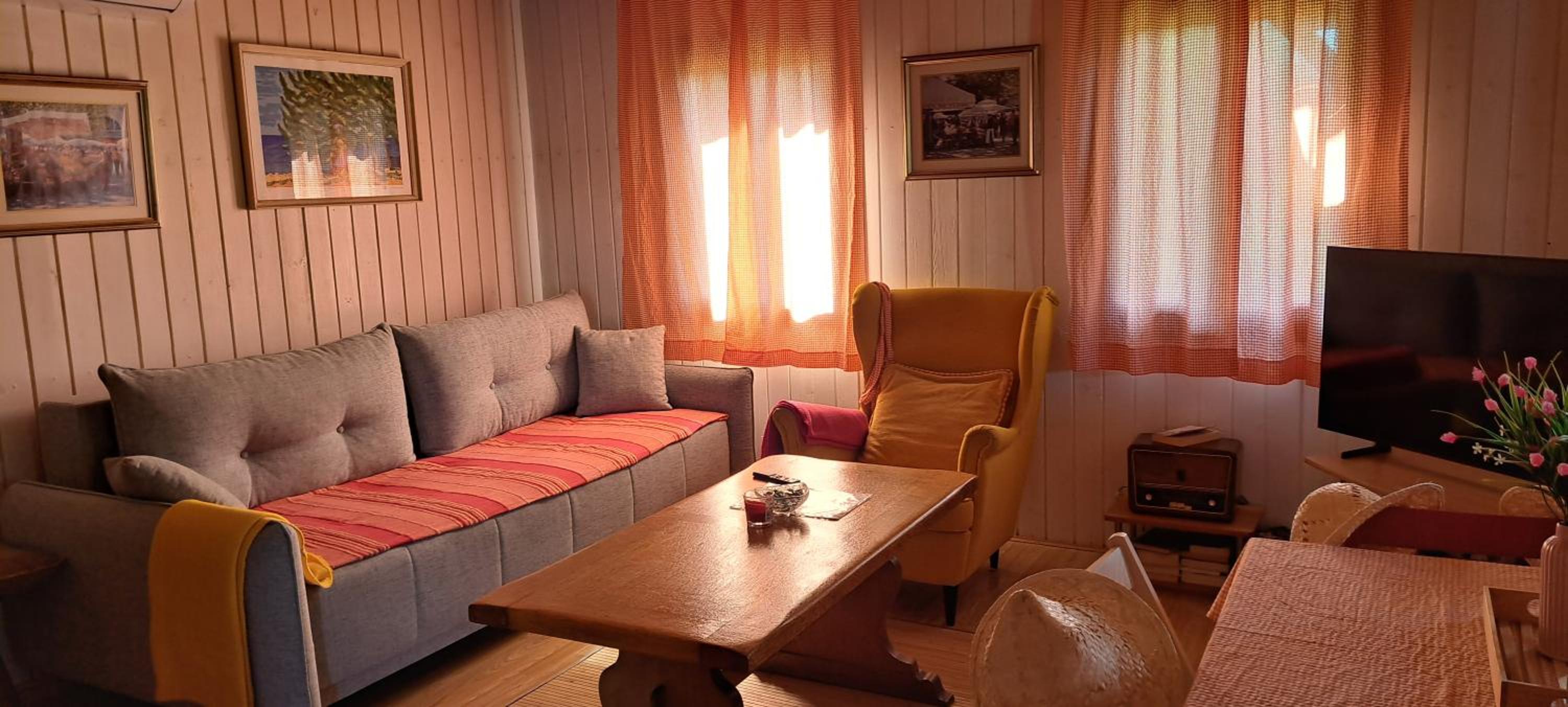 Kuća za odmor Mirna Zagorka sa privatnim bazenom i wellnessom view 4