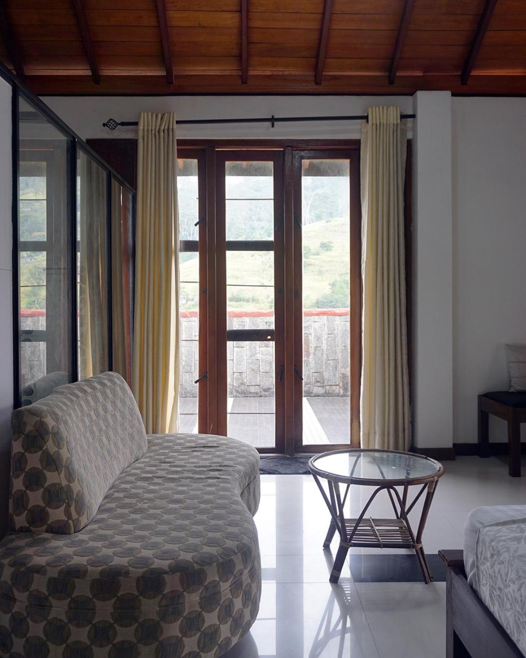 Kandy Mountain Solace