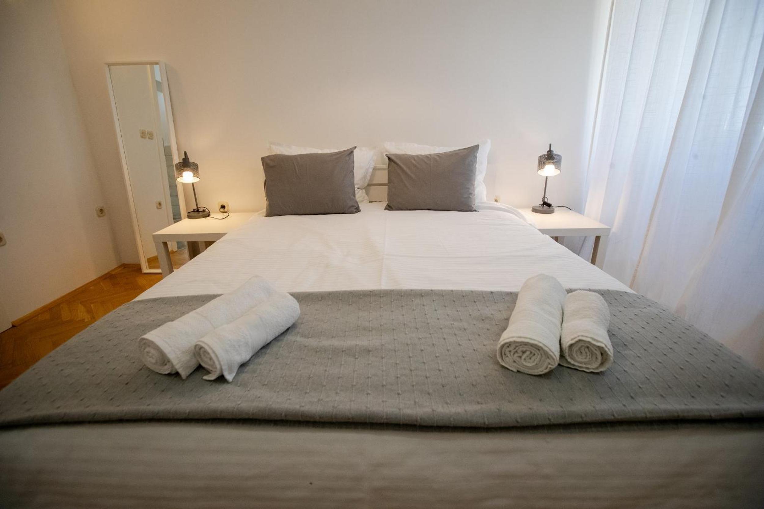 StayLux Balcony Free Parking City Center Apartment in Ohrid Near Lake view 3