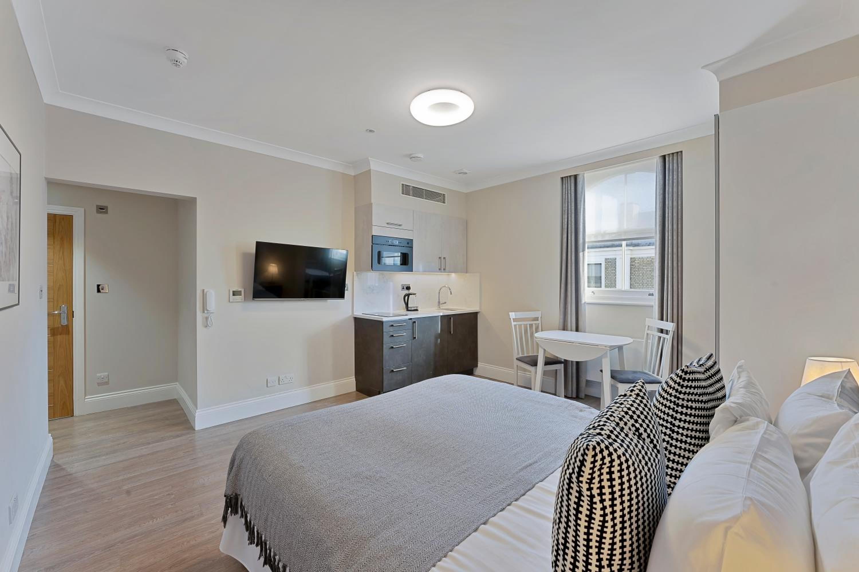 Cleveland Residences Kensington