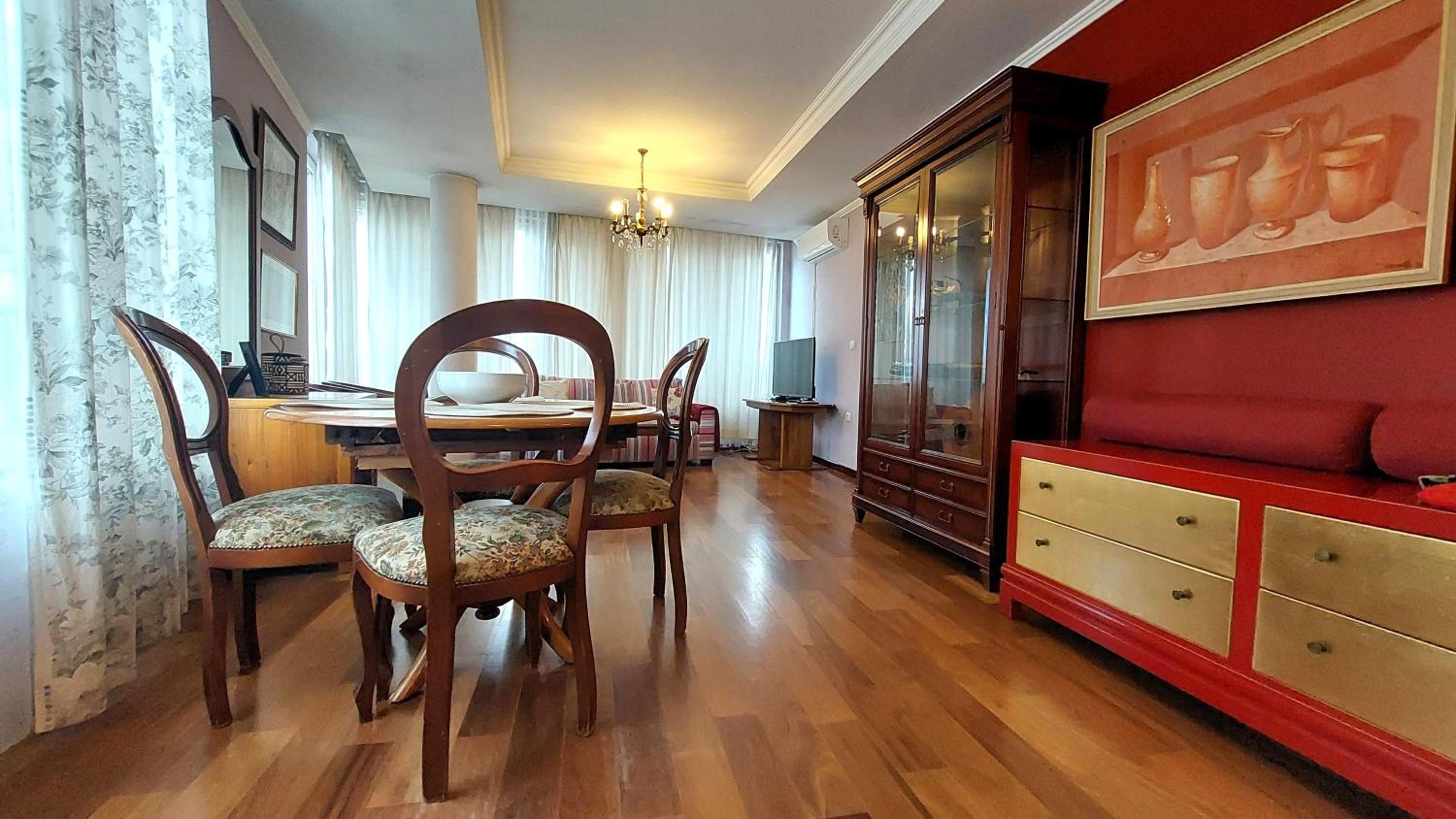 Baratero Apartments