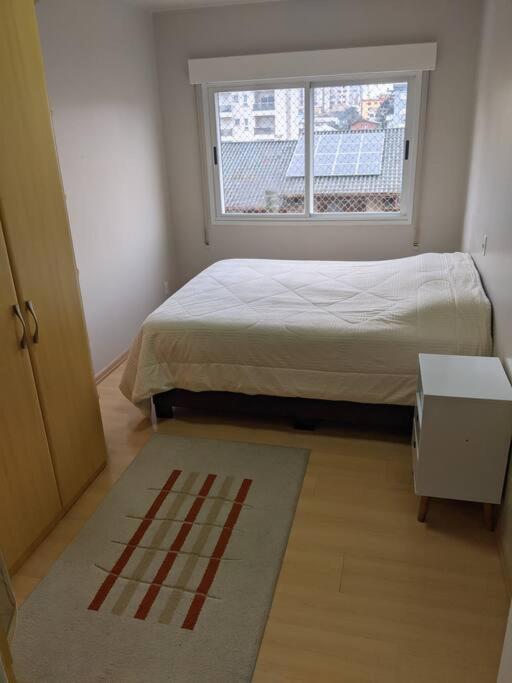 Apartamento aconchegante no centro e com garagem