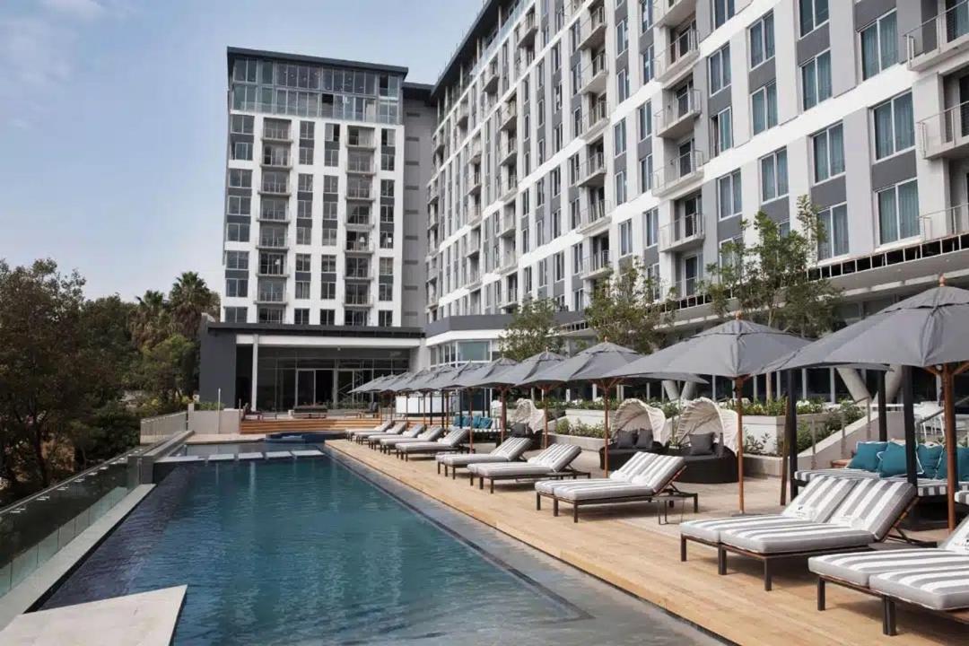Hotel The Capital in Sandton-Luxury aparthotel - Image 1