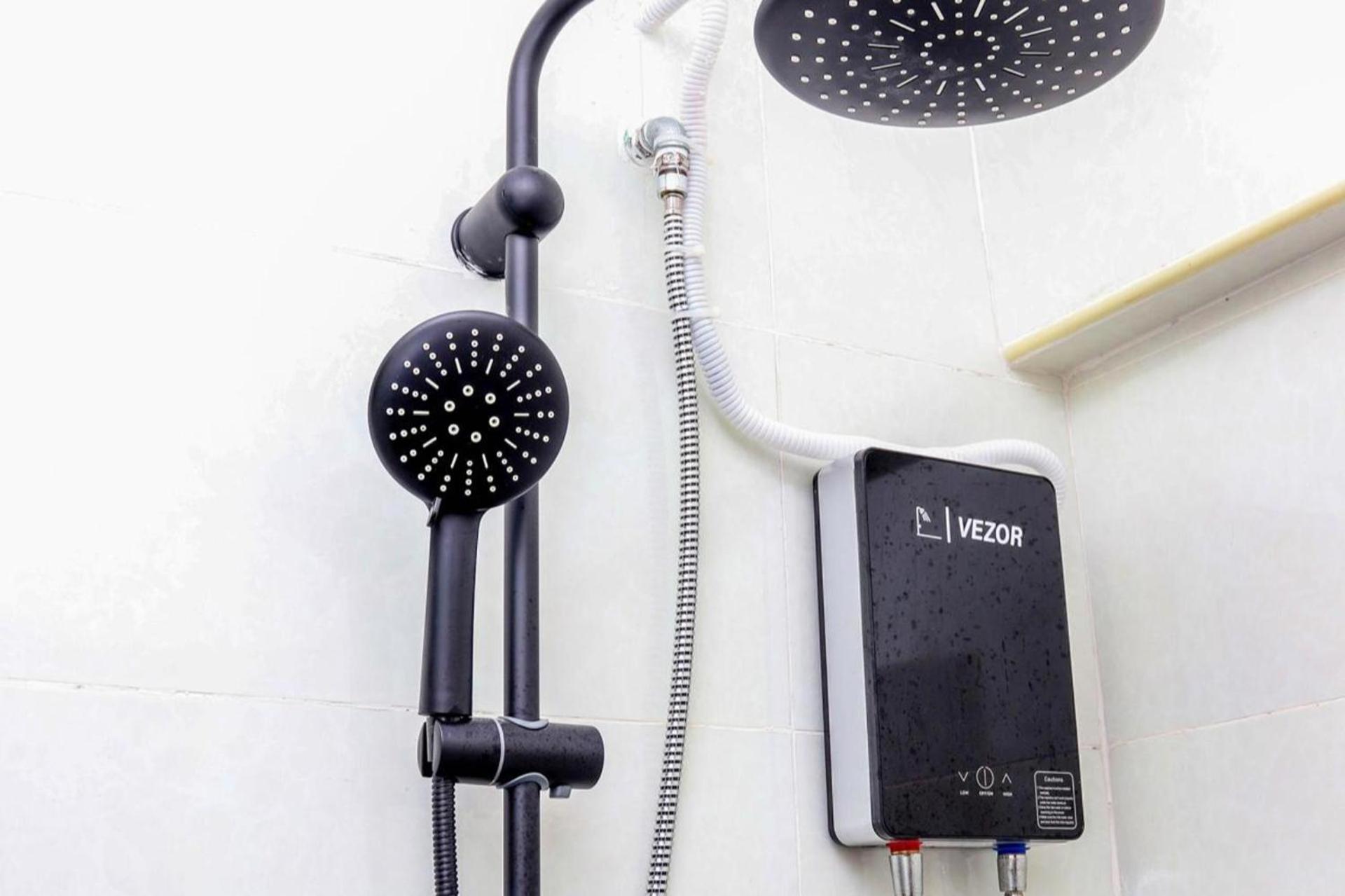 KingBed PrivateE FastWifi Tv Ensuite photo 3
