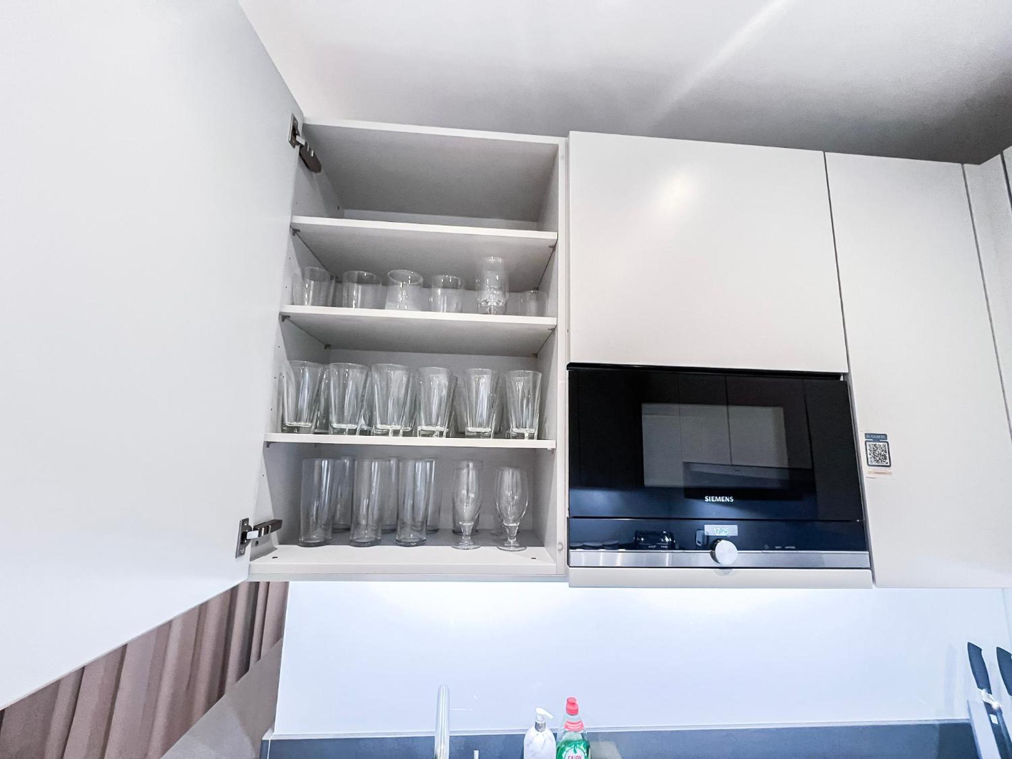 Posh 3 Bedroom flat with terrace and indoor fireplace in Mayfair, near Hyde Park