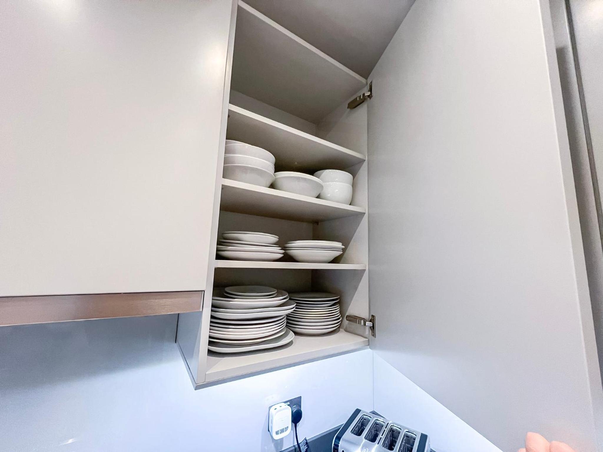 Posh 3 Bedroom flat with terrace and indoor fireplace in Mayfair, near Hyde Park