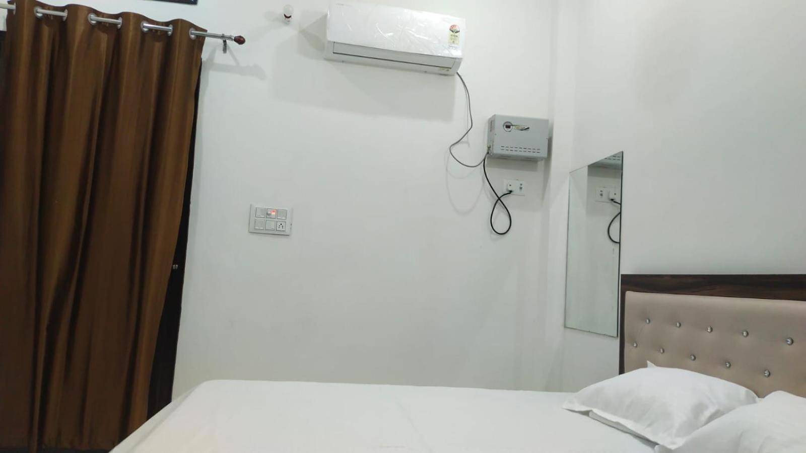 Bharat Raj Homestay By GRB