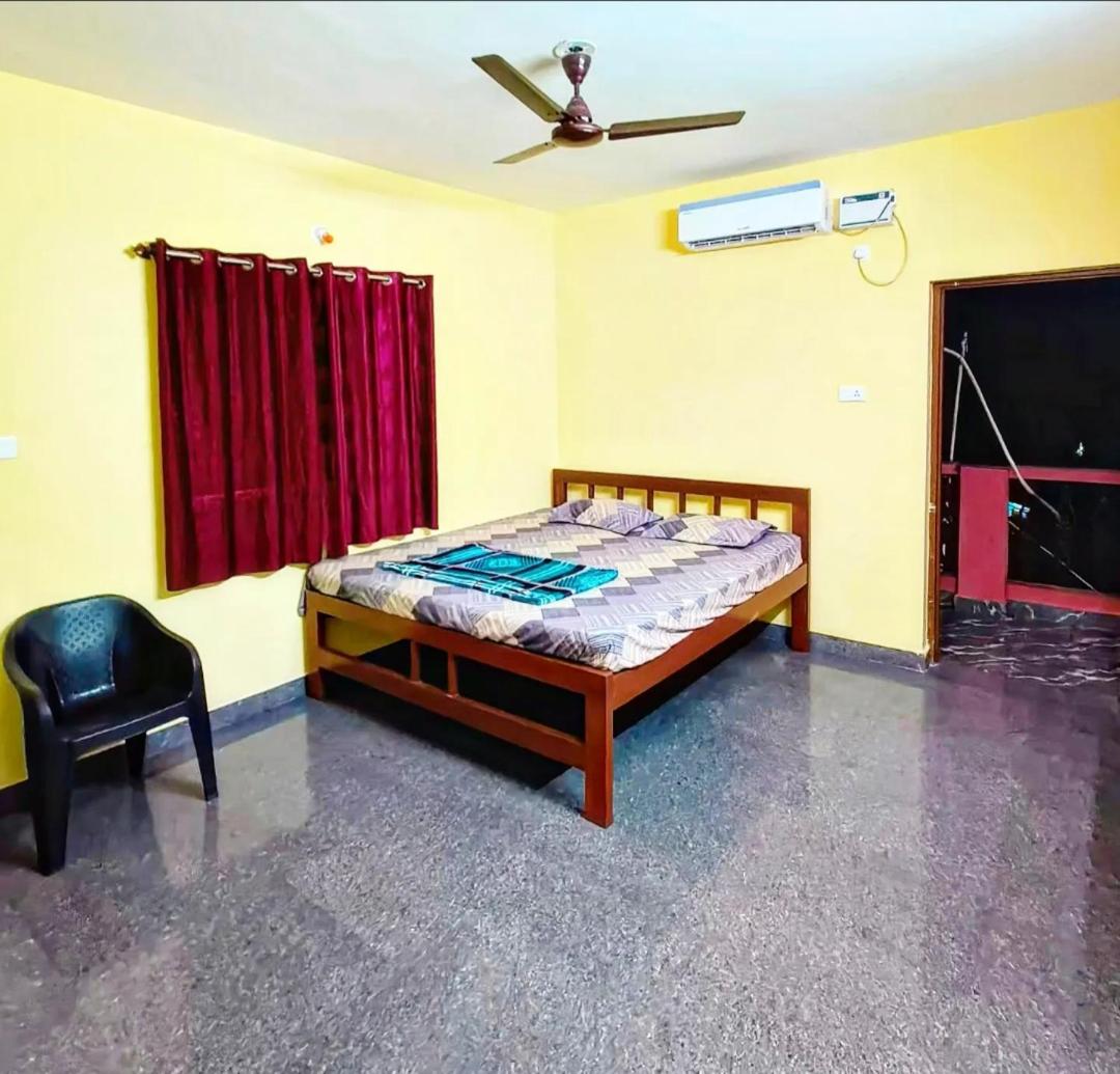 Reshmi Residency