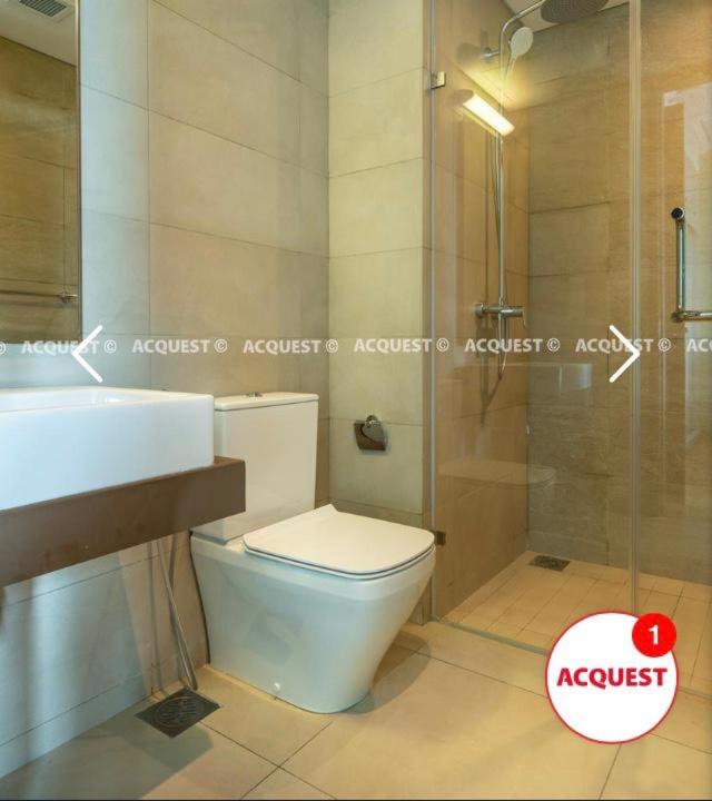 2 Bed Room Fully furnished luxury apartment at downtown Colombo 2 view 5