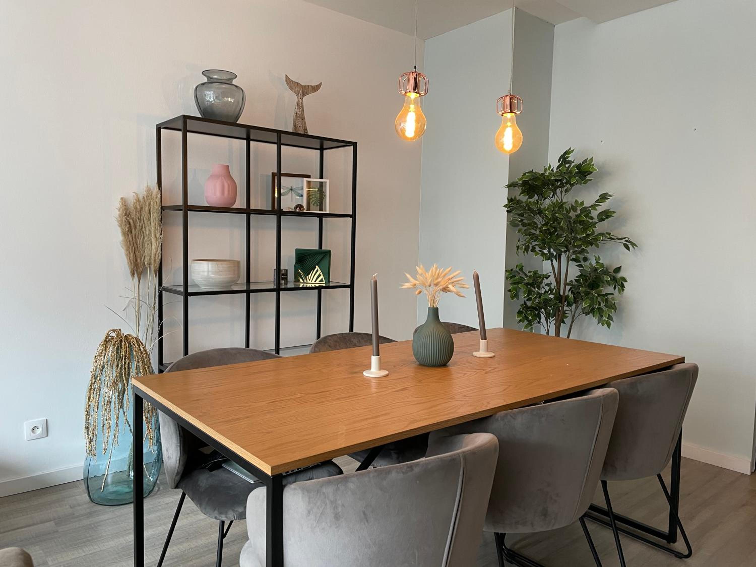 Cosy & bright apartment in Belle Epoque-area