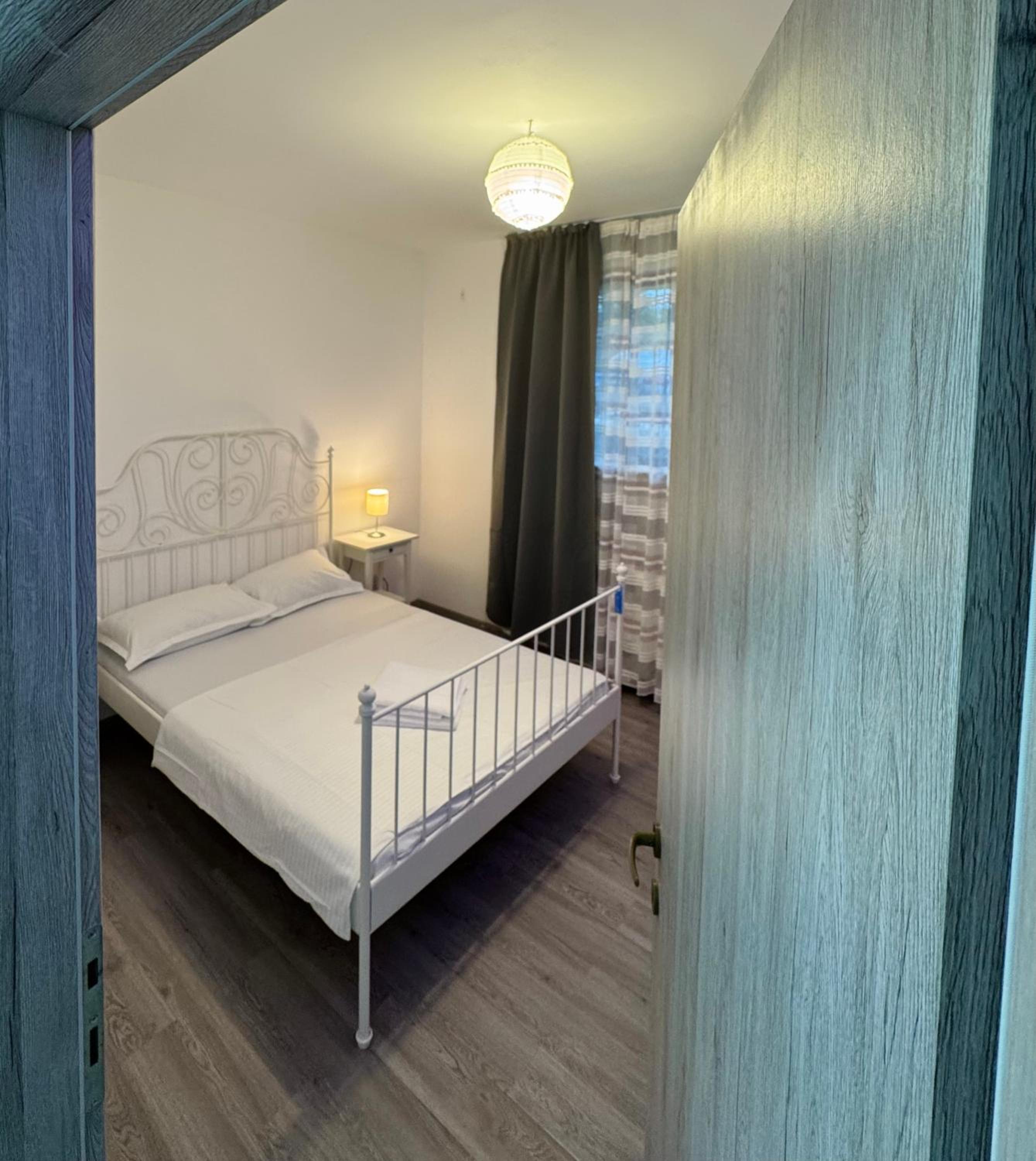 Apartment Solar D3, Private Parking, One Bedroom view 2