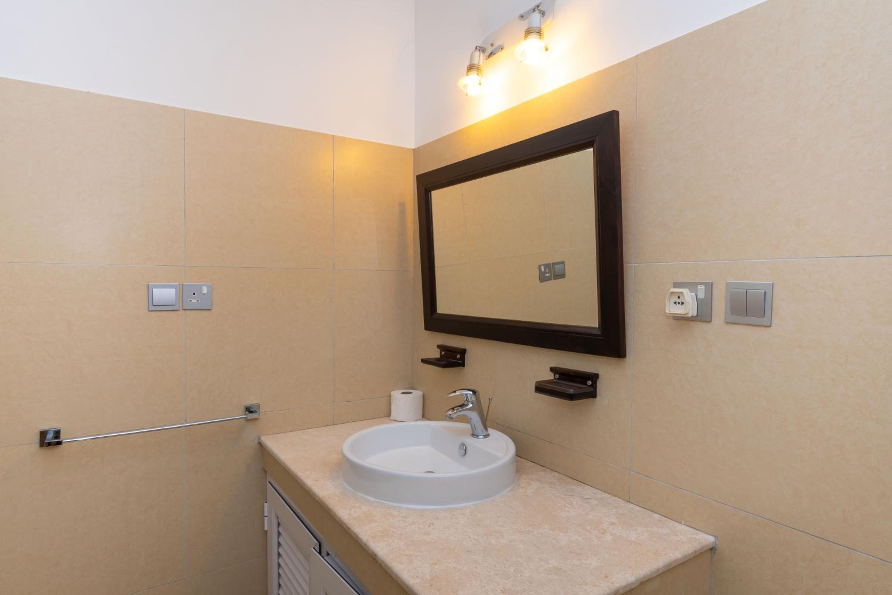 Twakila Sunset Suites