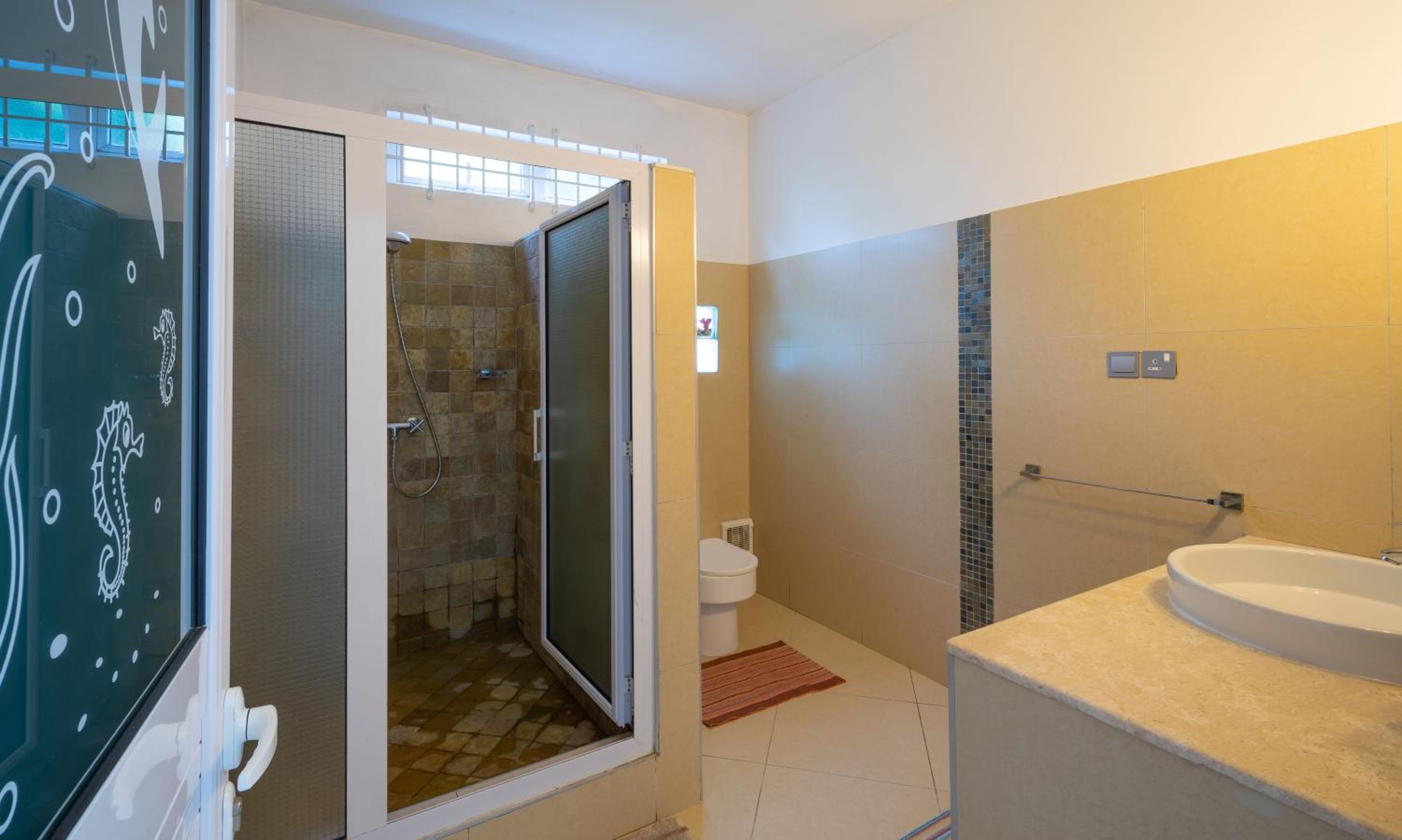 Twakila Sunset Suites
