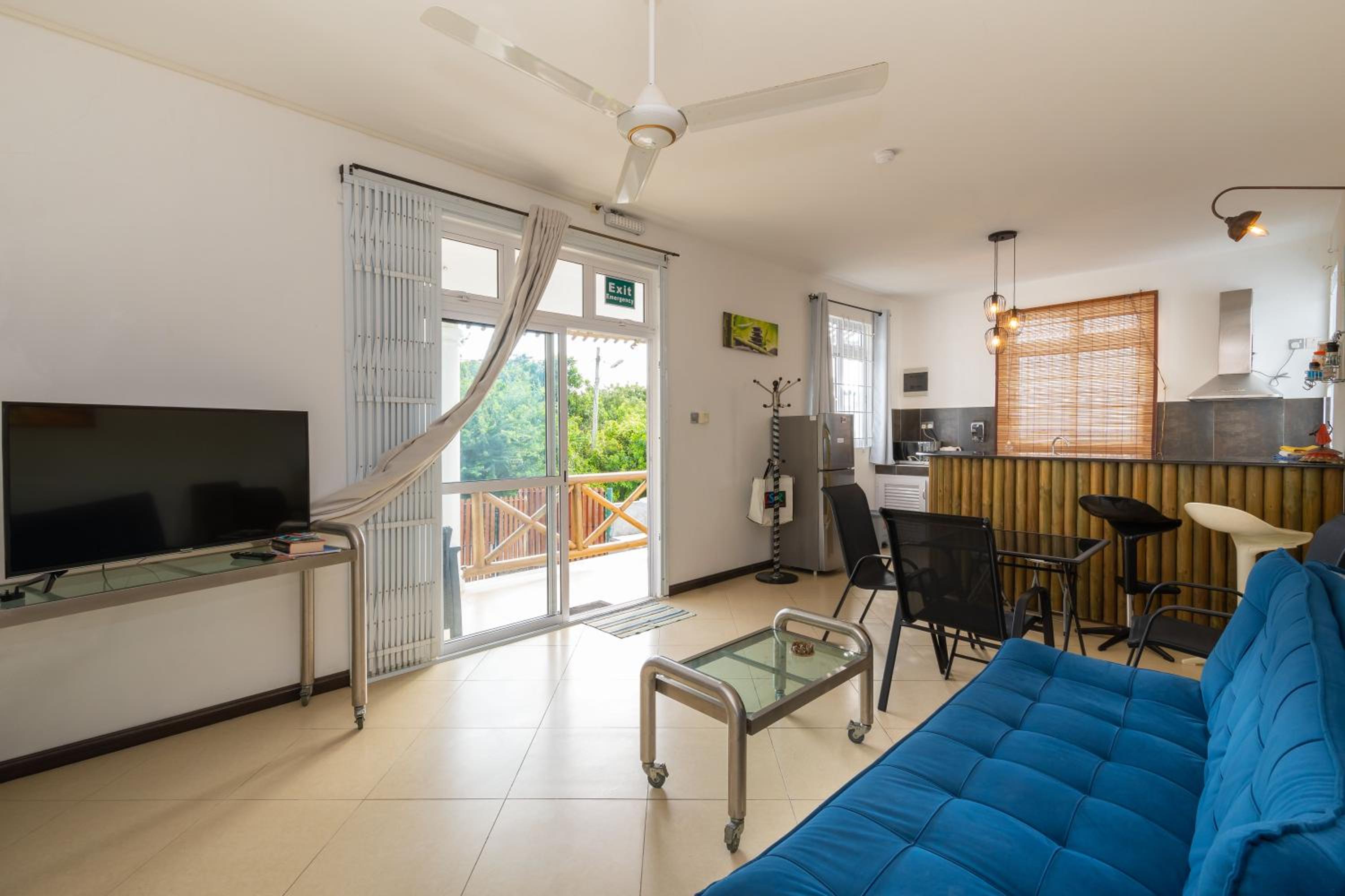 Twakila Sunset Suites