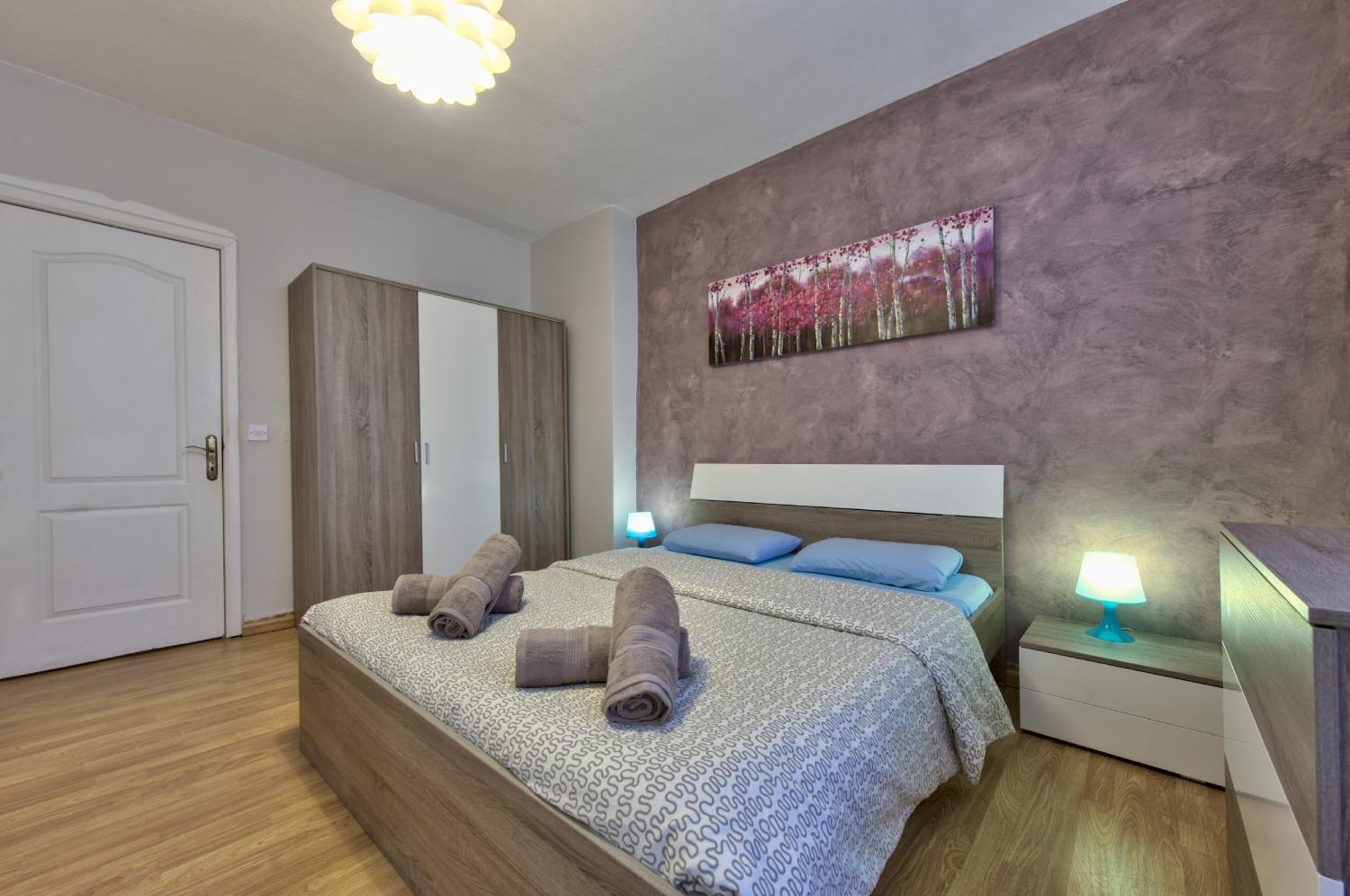Stunning St Julians Seaview Duplex Apartments on Spinola Bay photo 4