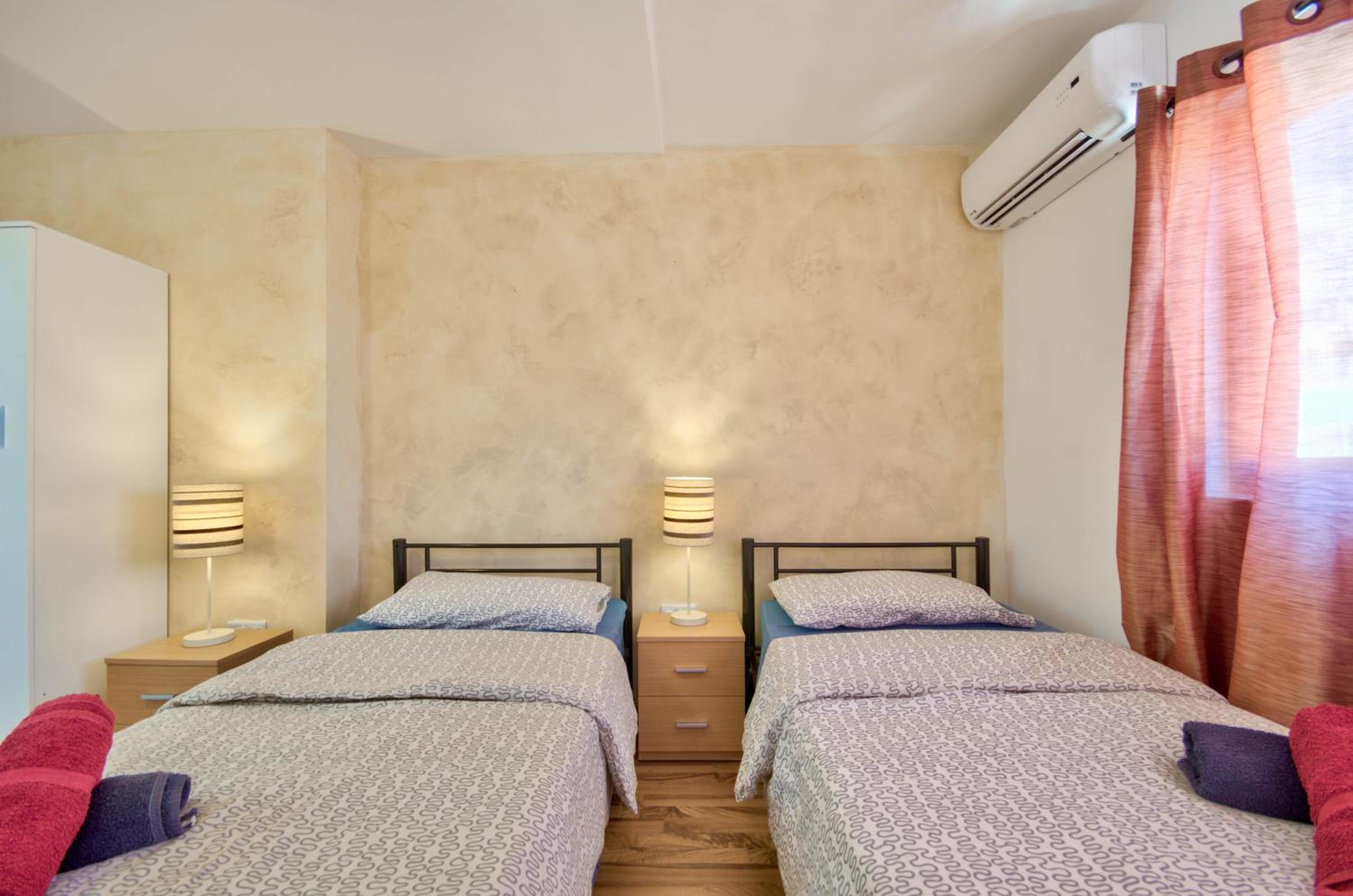 Stunning St Julians Seaview Duplex Apartments on Spinola Bay photo 2