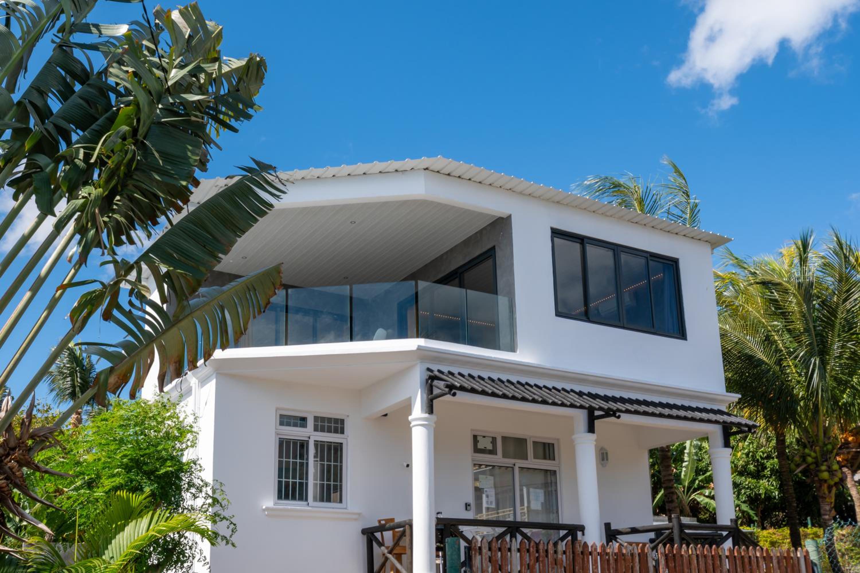 Twakila Sunset Suites
