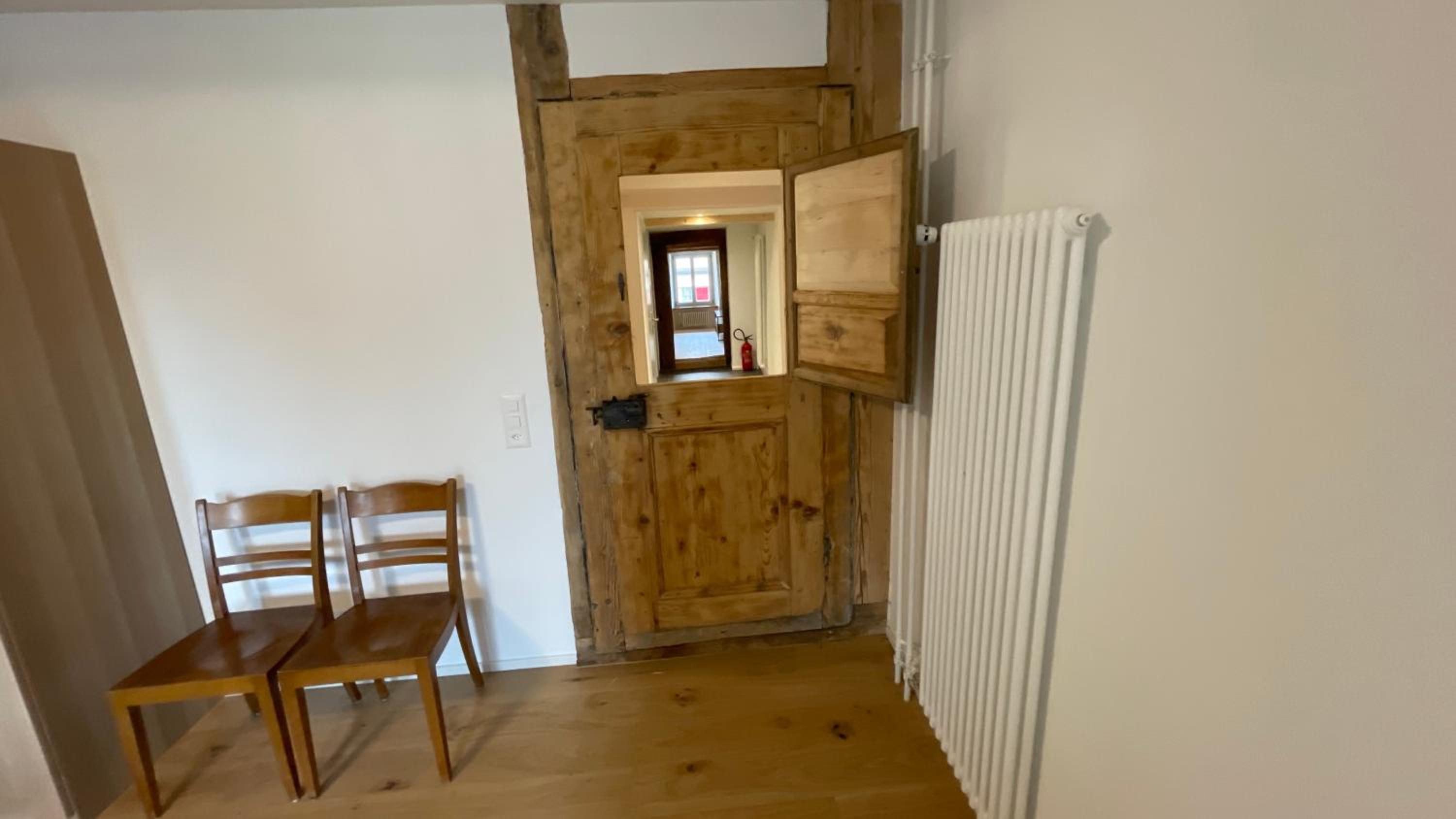 a knight's splendid apartment