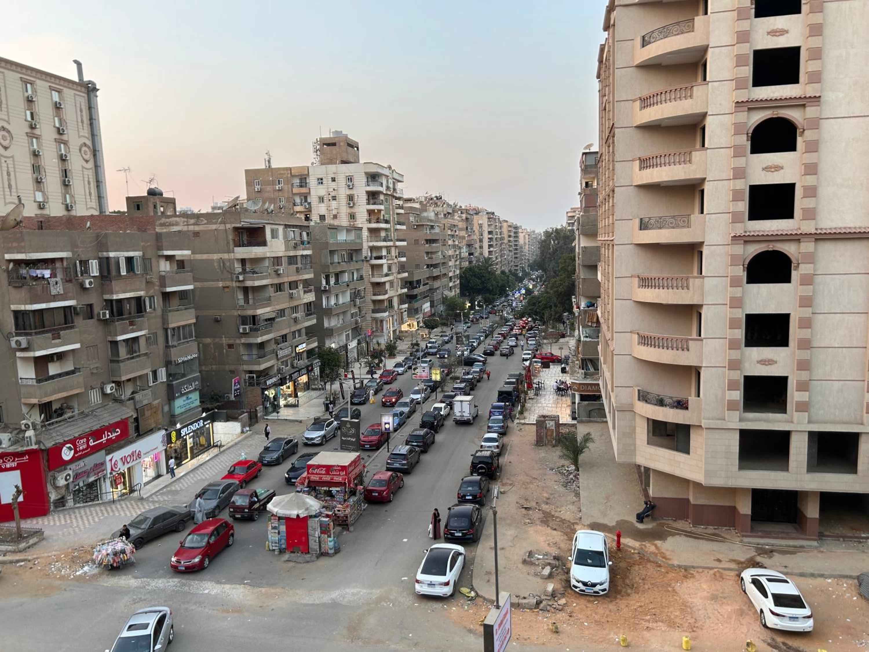 Ezzat Salama Abbas Al Akkad Hotel