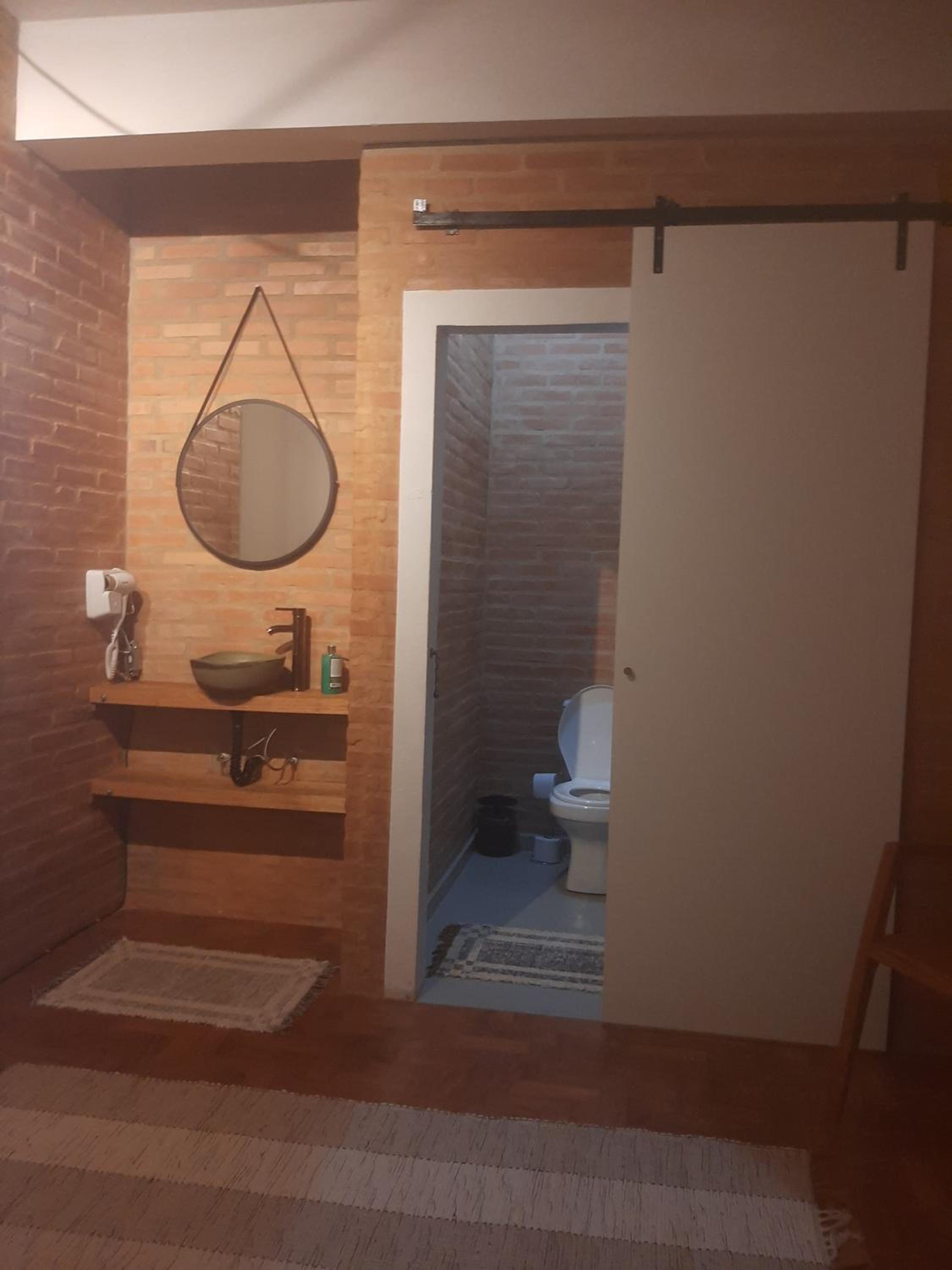Antonietta Hospedagem e Eventos - Conforto em pleno mar de morros de Cunha