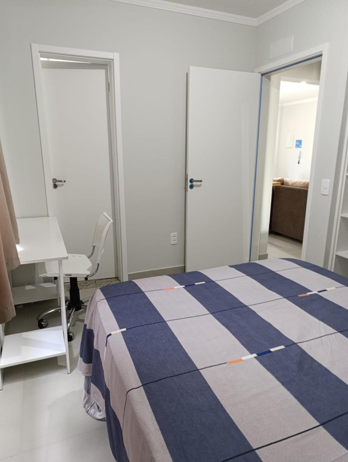 Agradável apartamento em bairro silencioso...