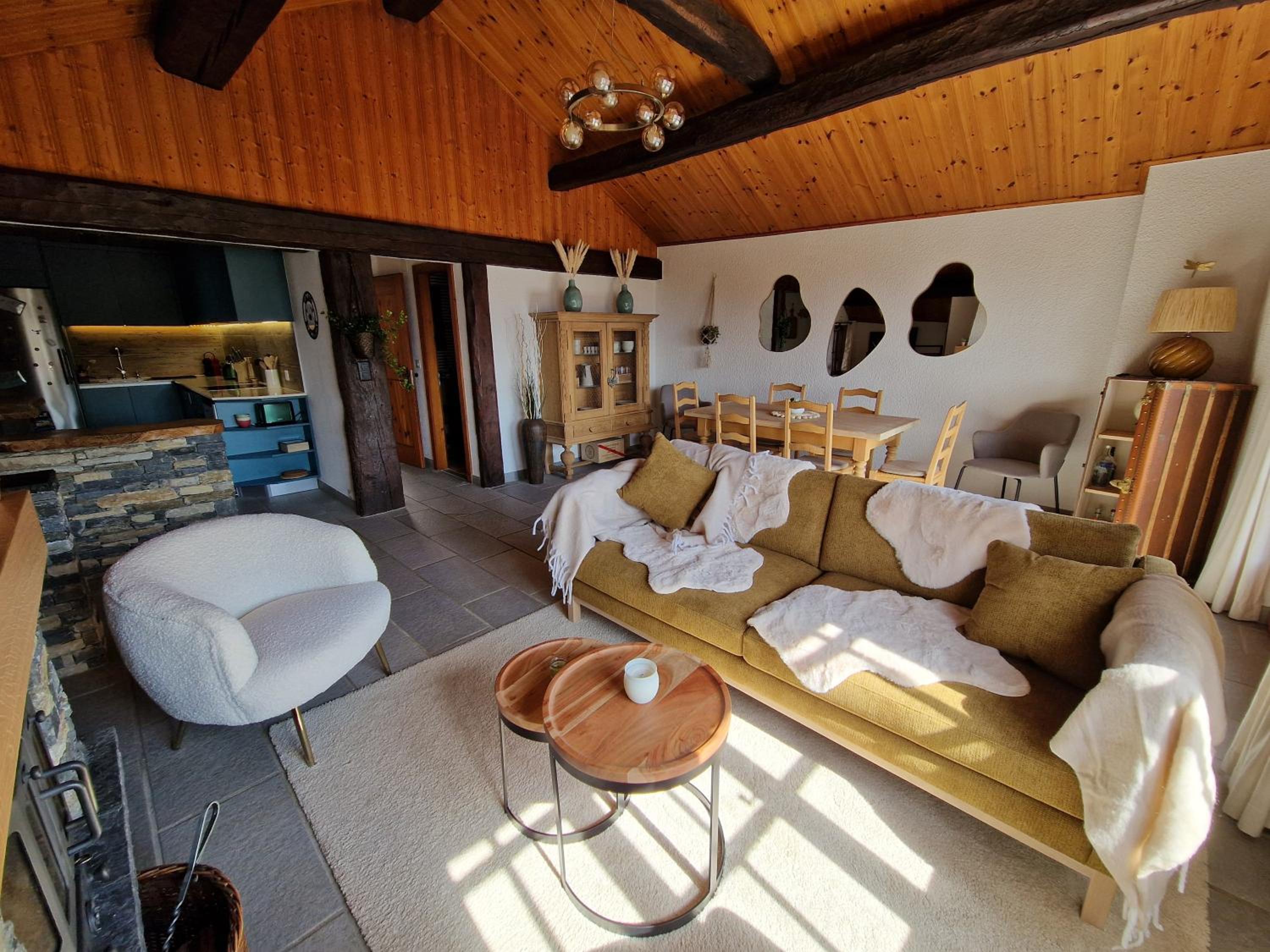 Chalet typique proche Crans Montana