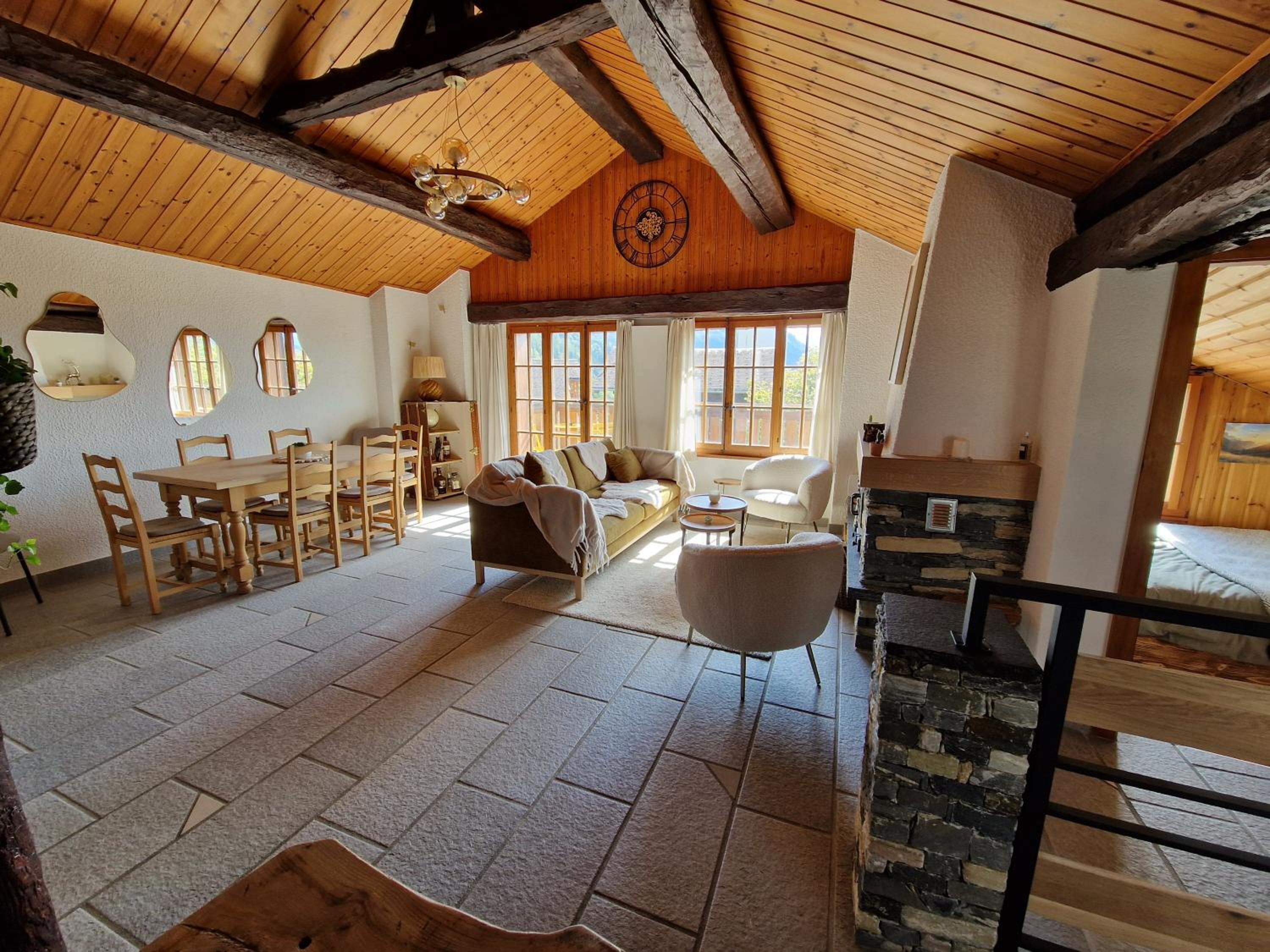 Chalet typique proche Crans Montana