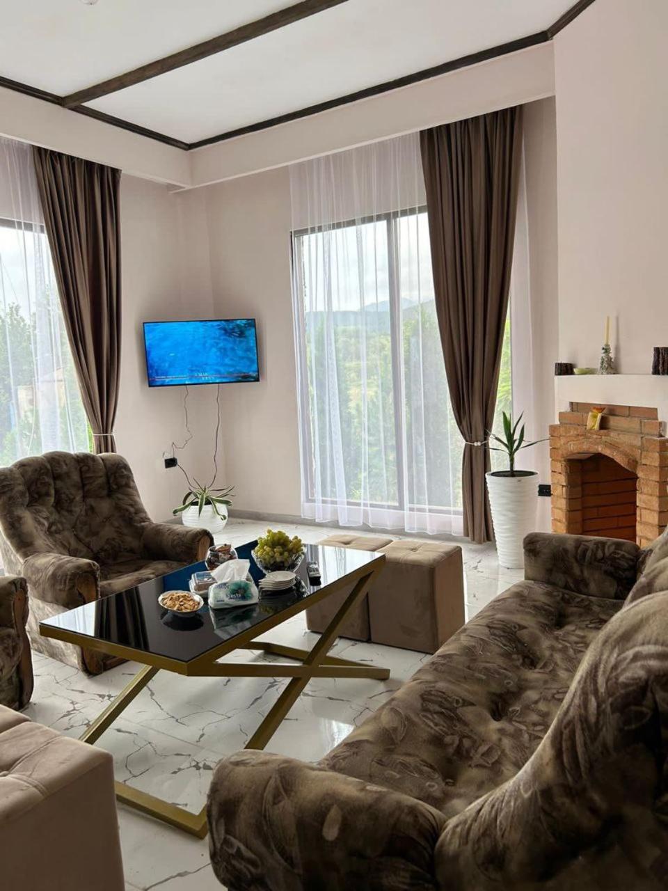 MM HOUSE Stepanavan
