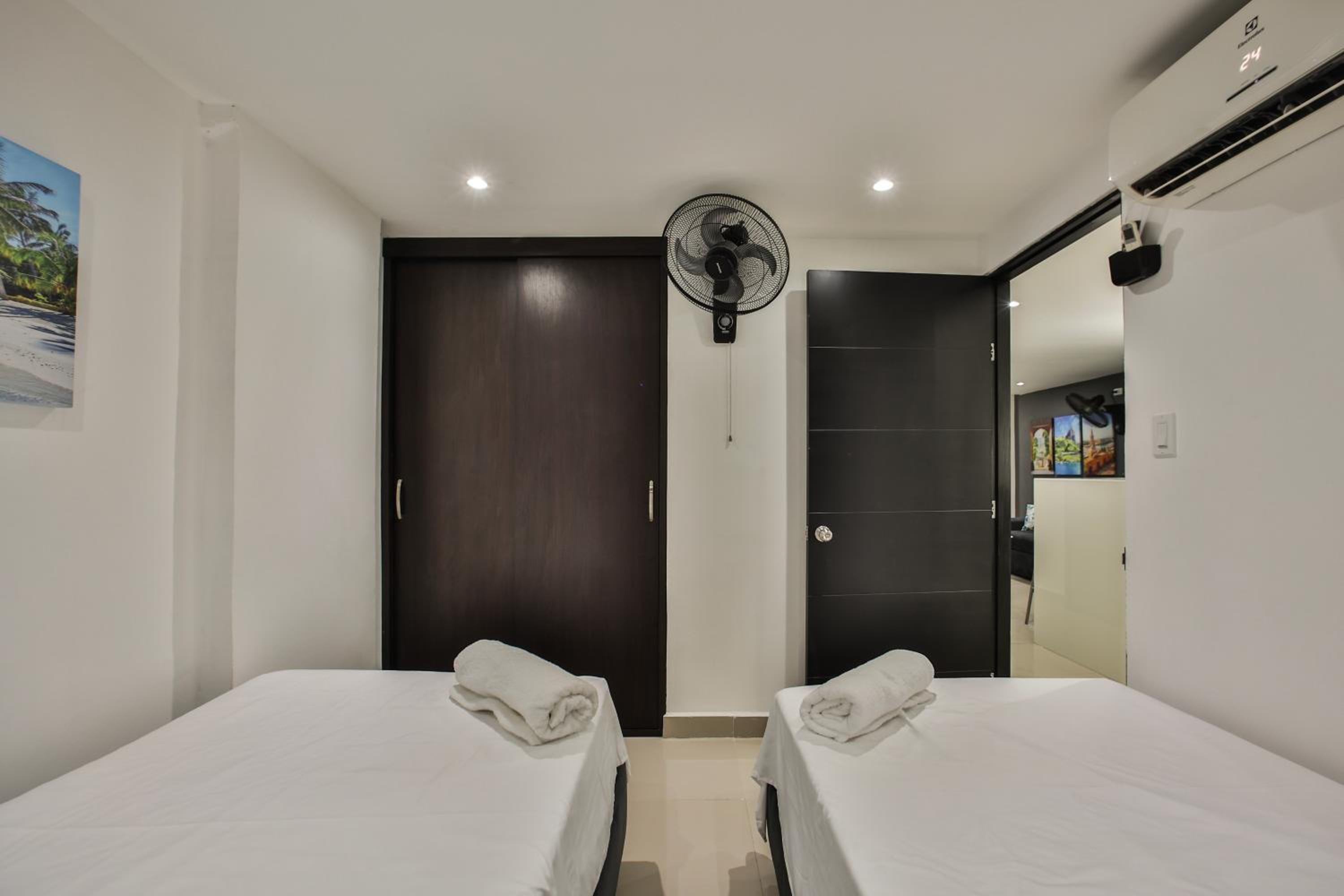 Dream Staying at Rodadero Beach I