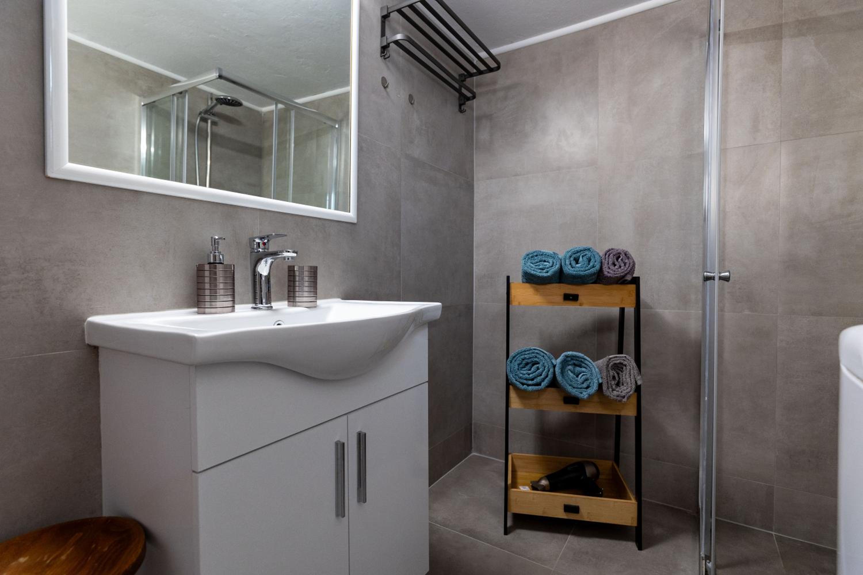 Athens City Apartment - Petralona Central Gem