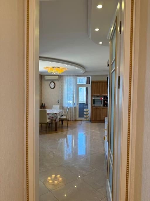 Chic Downtown Suite