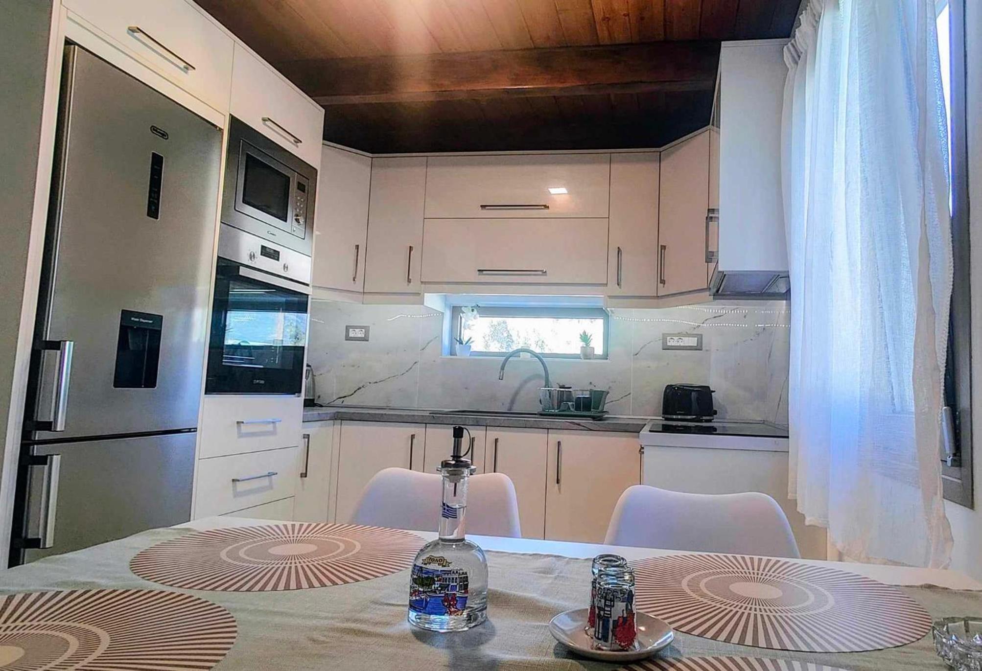 LIVAS Residence