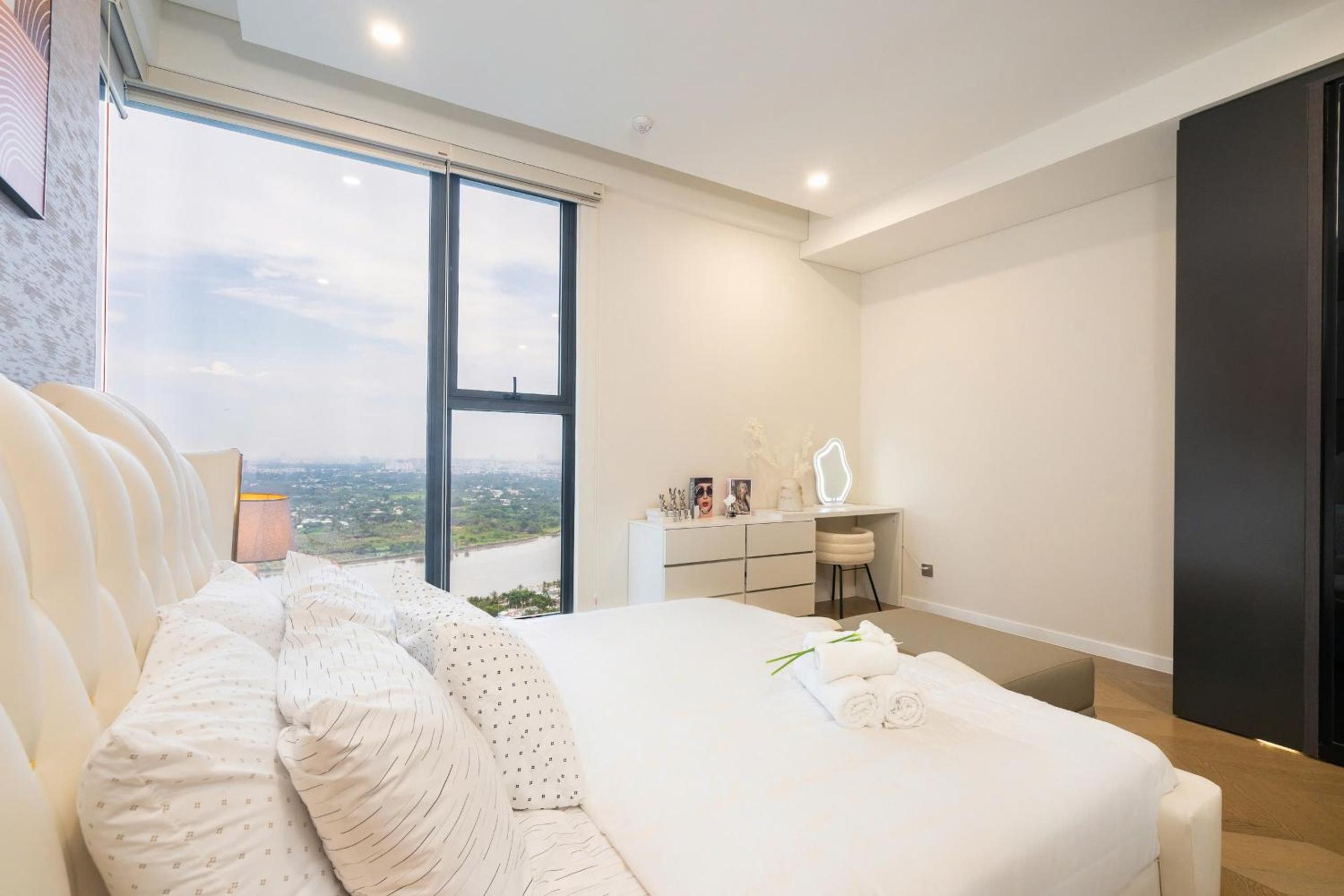 Lumiere Riverside by Aura Luxury