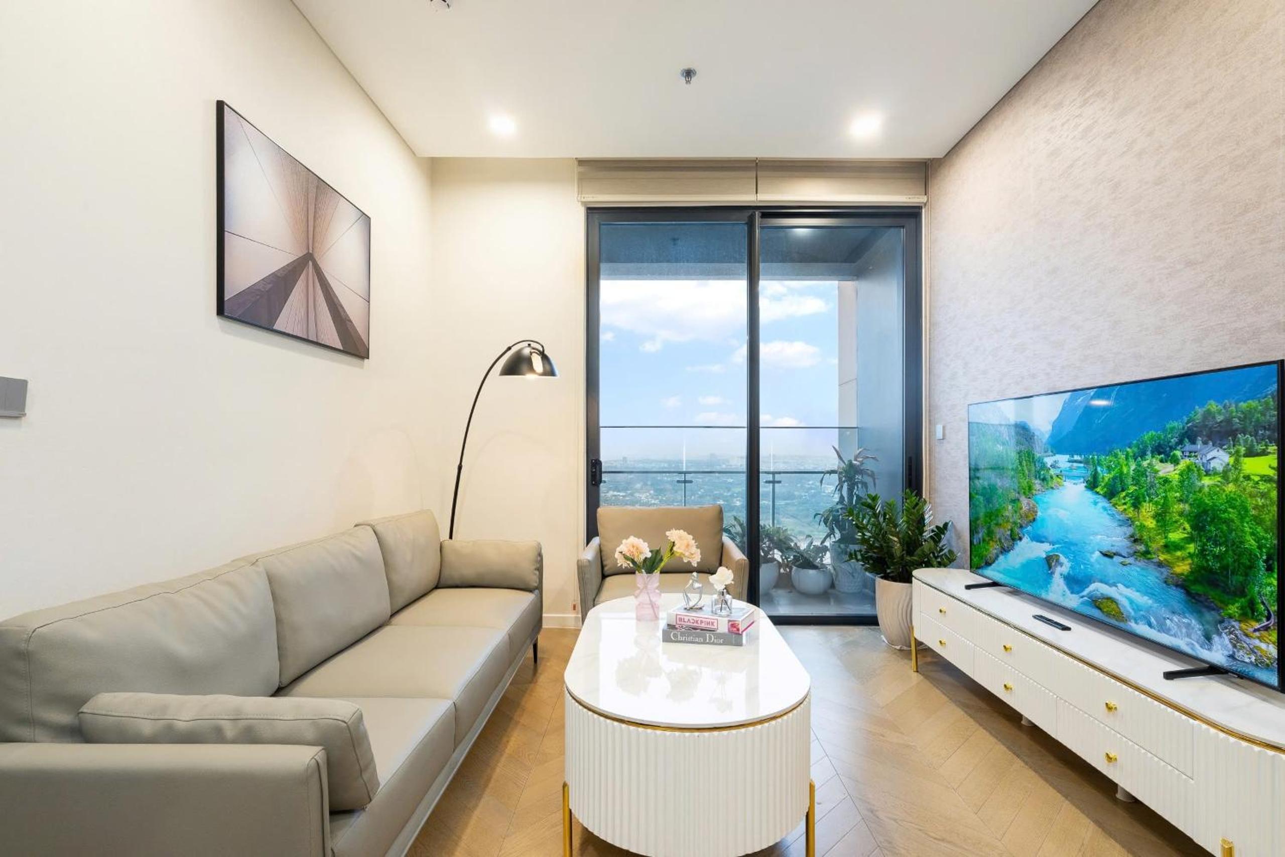 Lumiere Riverside by Aura Luxury