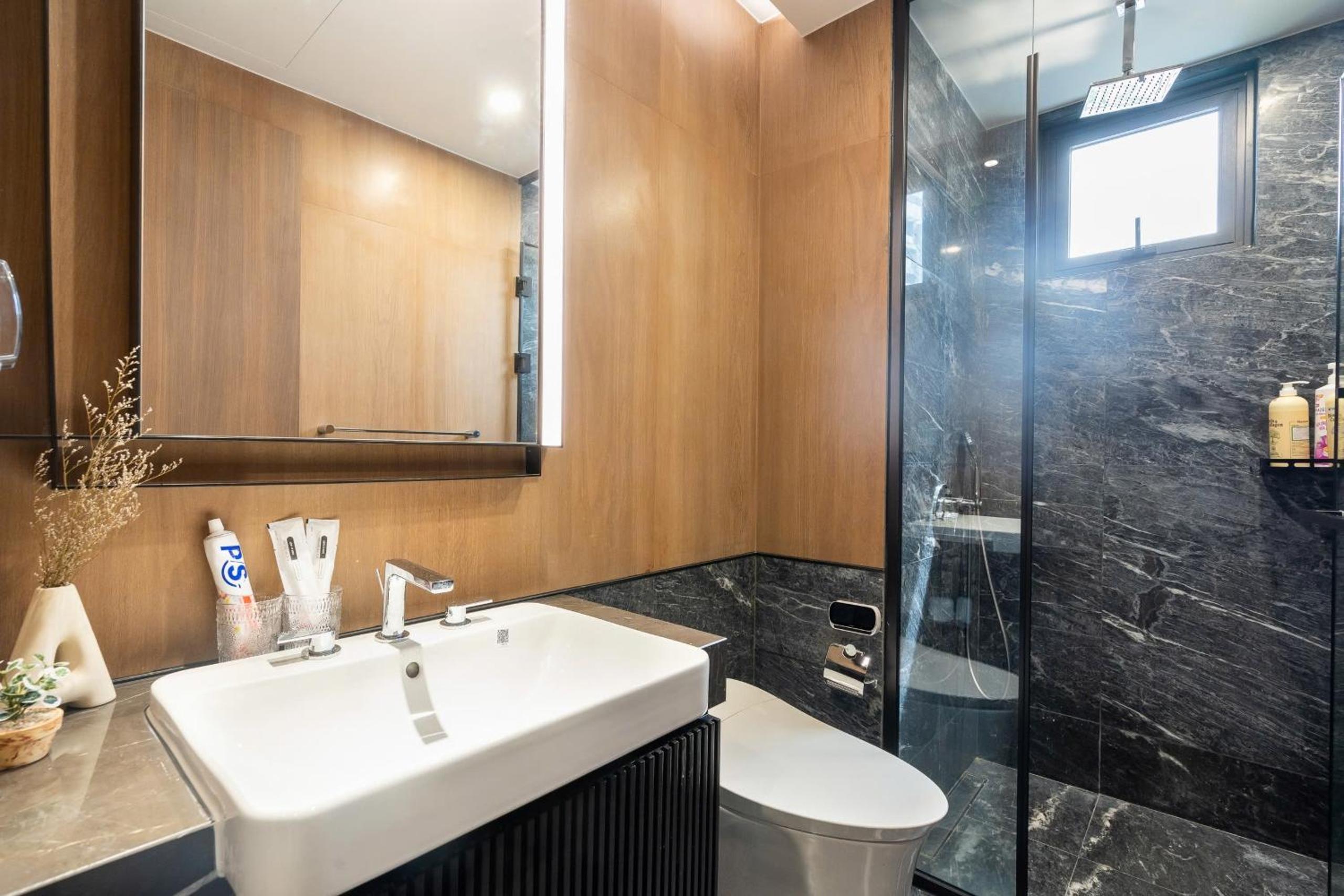 Lumiere Riverside by Aura Luxury
