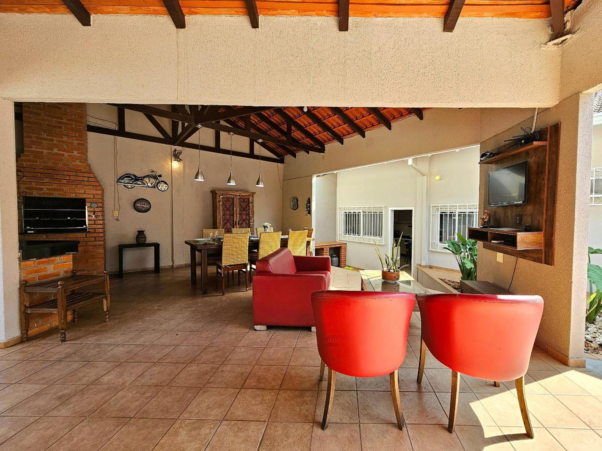 Casa Ampla 5 Quartos 5 banheiros no centro de Foz