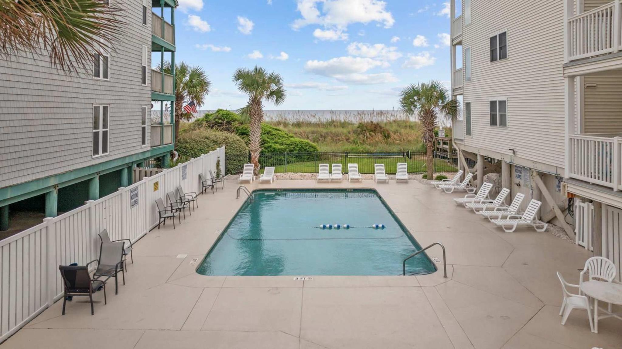 ONE Block from the Ocean Ocean Pier 2 in NMB view 2