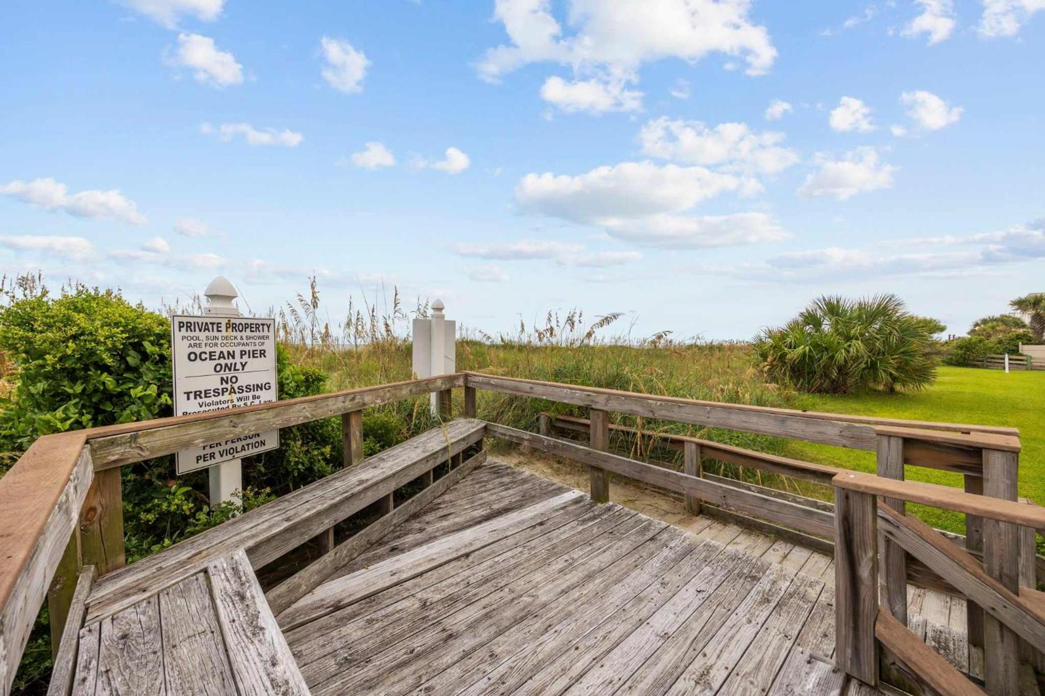 ONE Block from the Ocean Ocean Pier 2 in NMB view 3